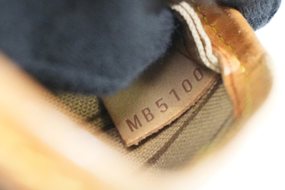 Pre-owned Louis Vuitton Monogram Neverfull MM Tote Bag