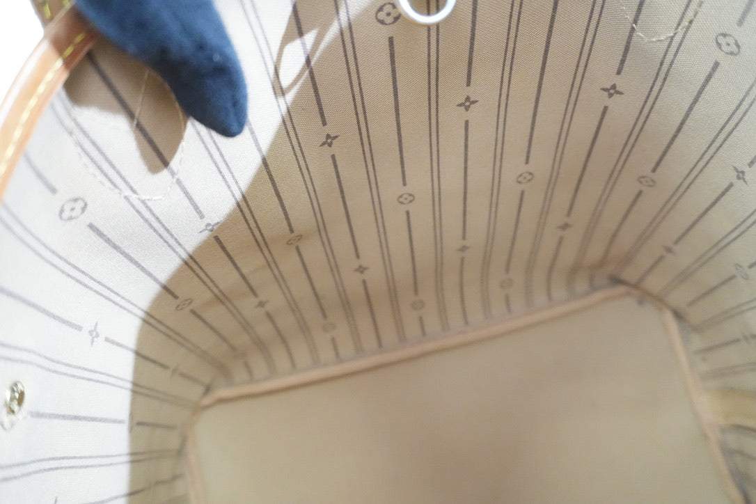 Pre-owned Louis Vuitton Monogram Neverfull MM Tote Bag