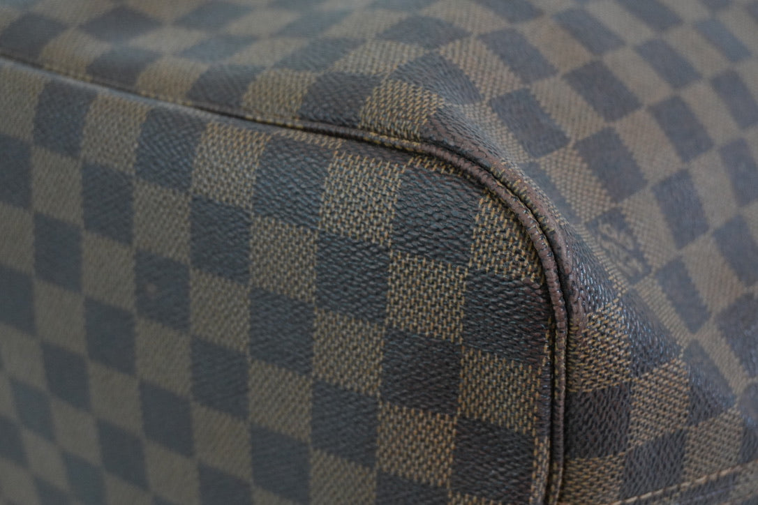 Pre-owned Louis Vuitton Damier Ebene Neverfull MM Tote Bag