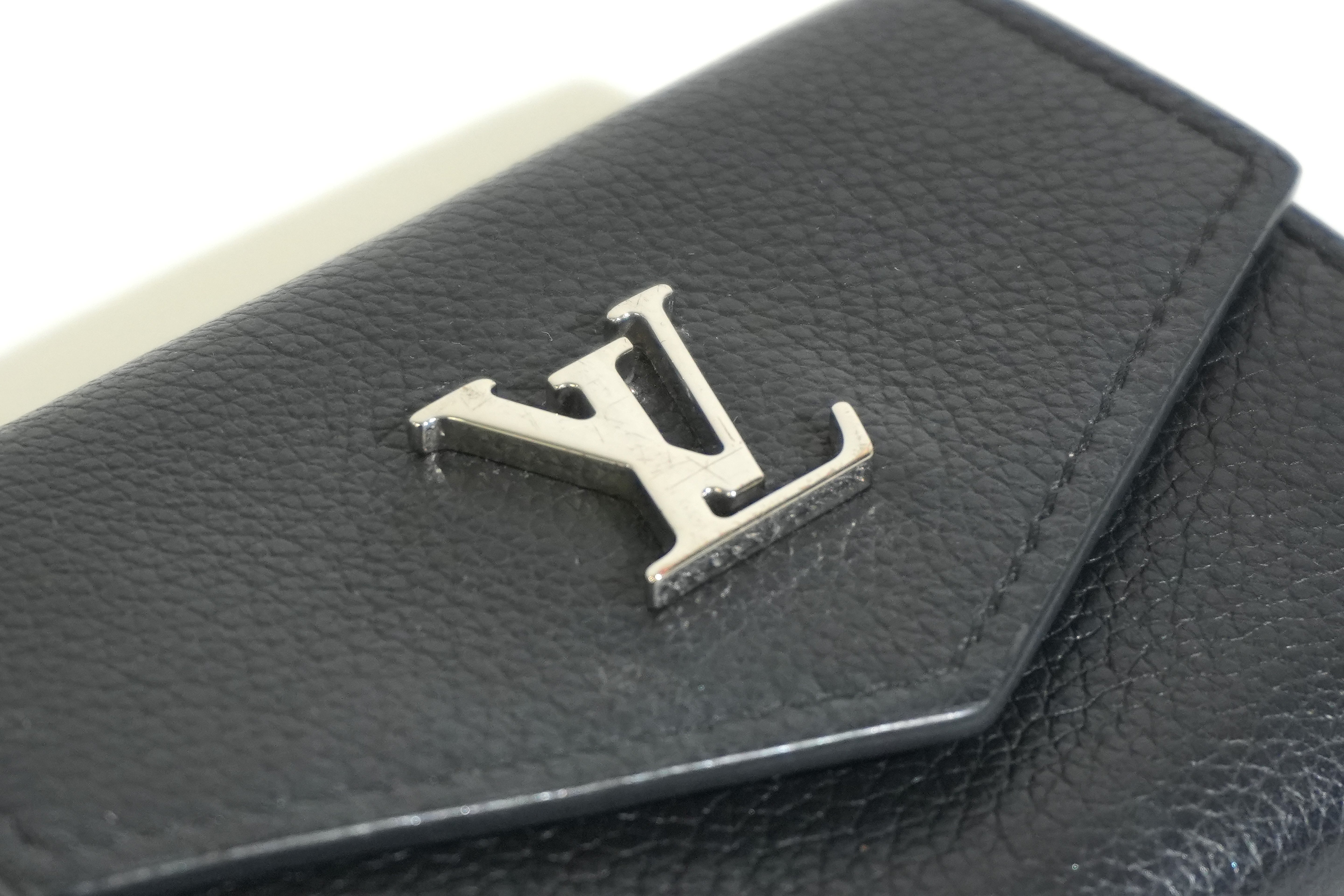 Pre-owned Louis Vuitton Leather Lock Mini Wallet Black