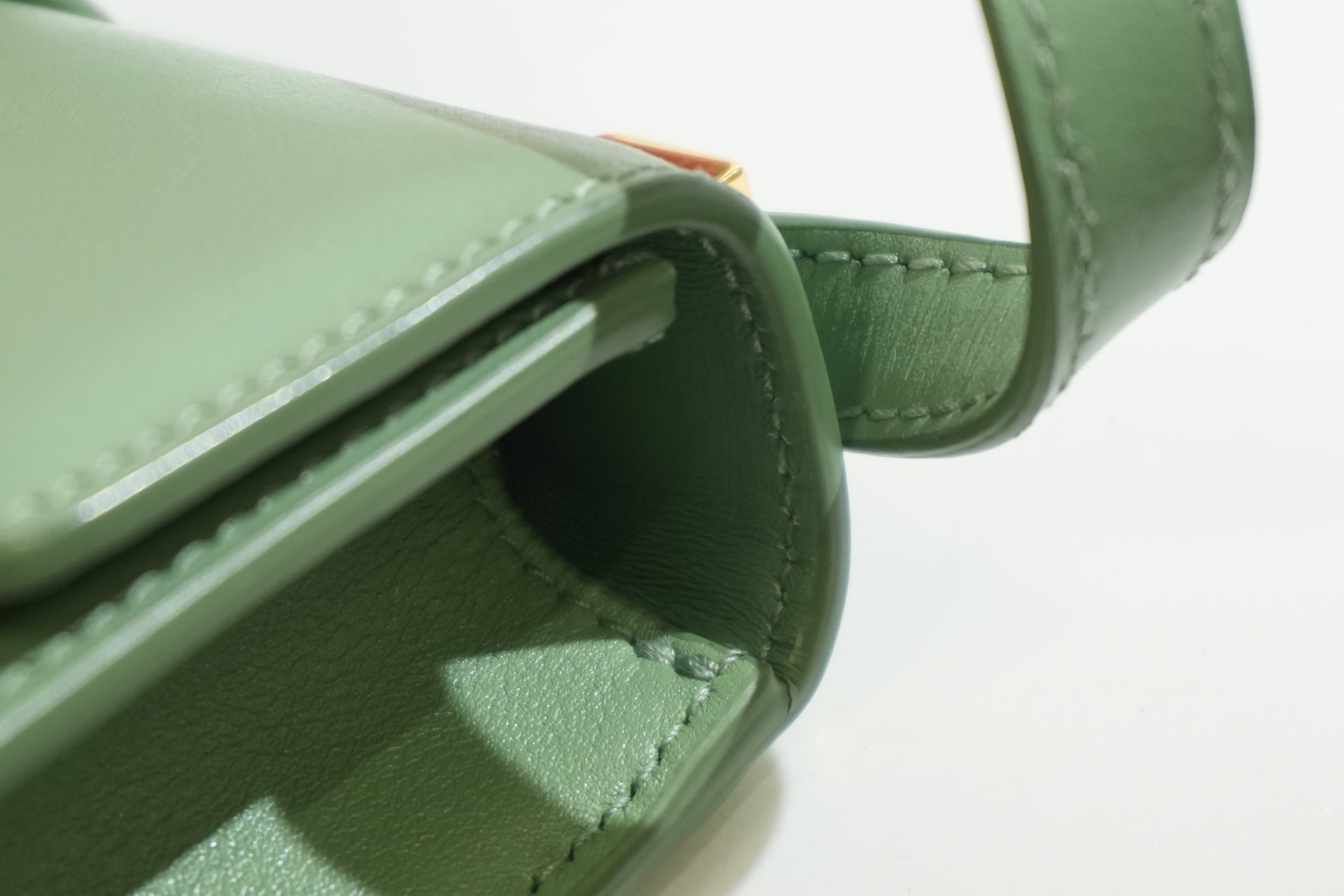 Pre-owned Dior 30 Montaigne Shoulder Bag Green