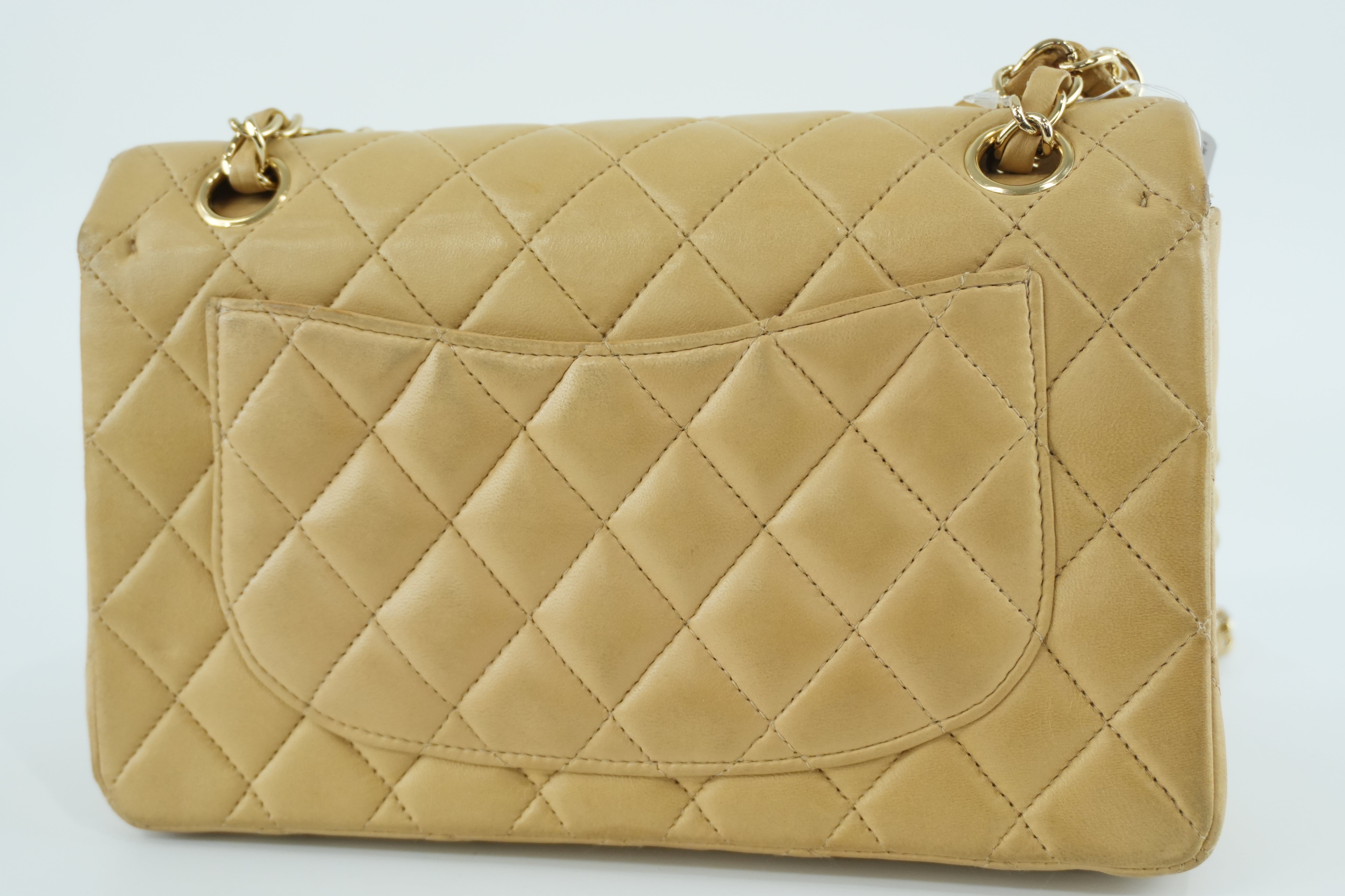 Chanel Matelasse Lamb Skin Chain Shoulder Bag Beige Used