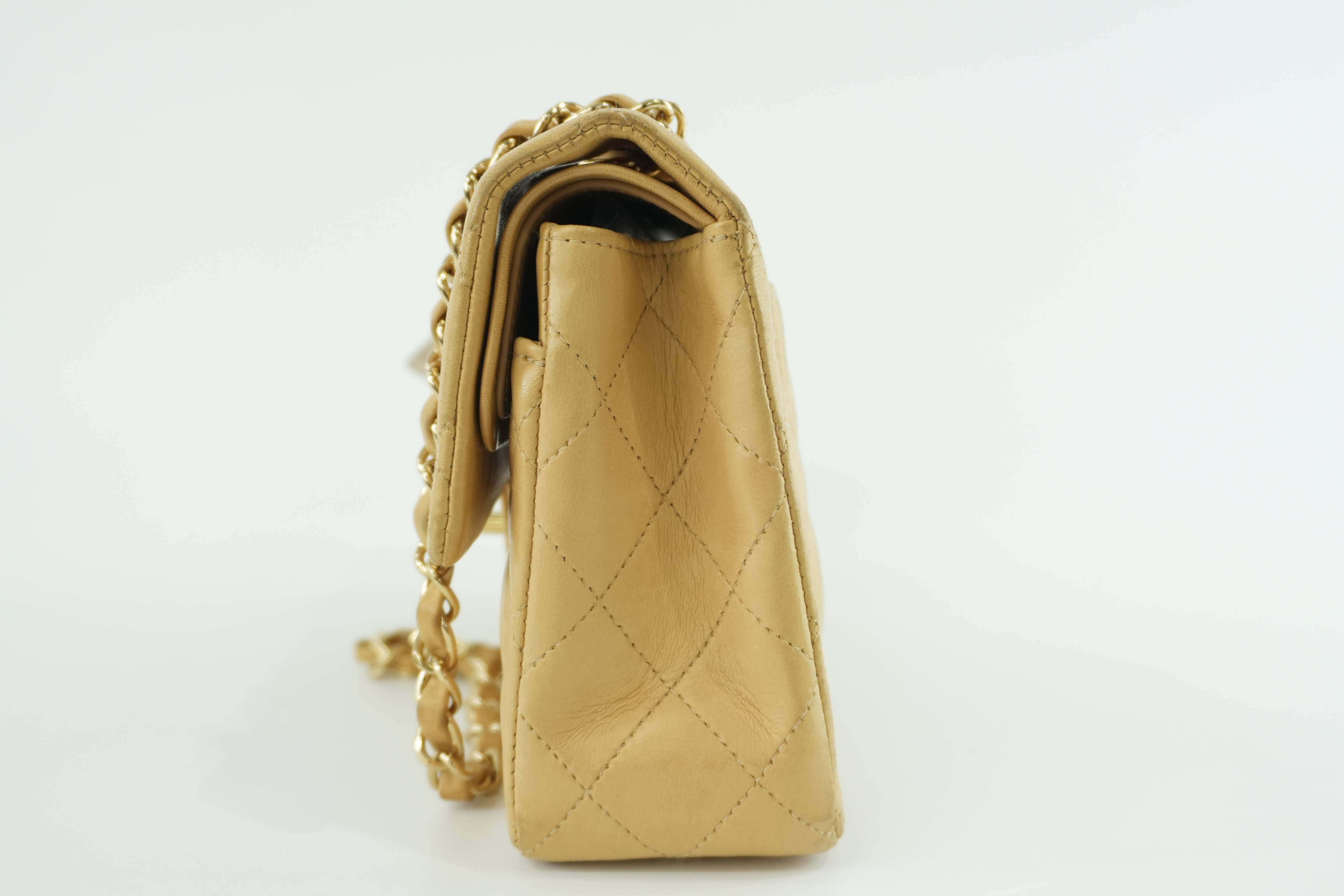 Chanel Matelasse Lamb Skin Chain Shoulder Bag Beige Used