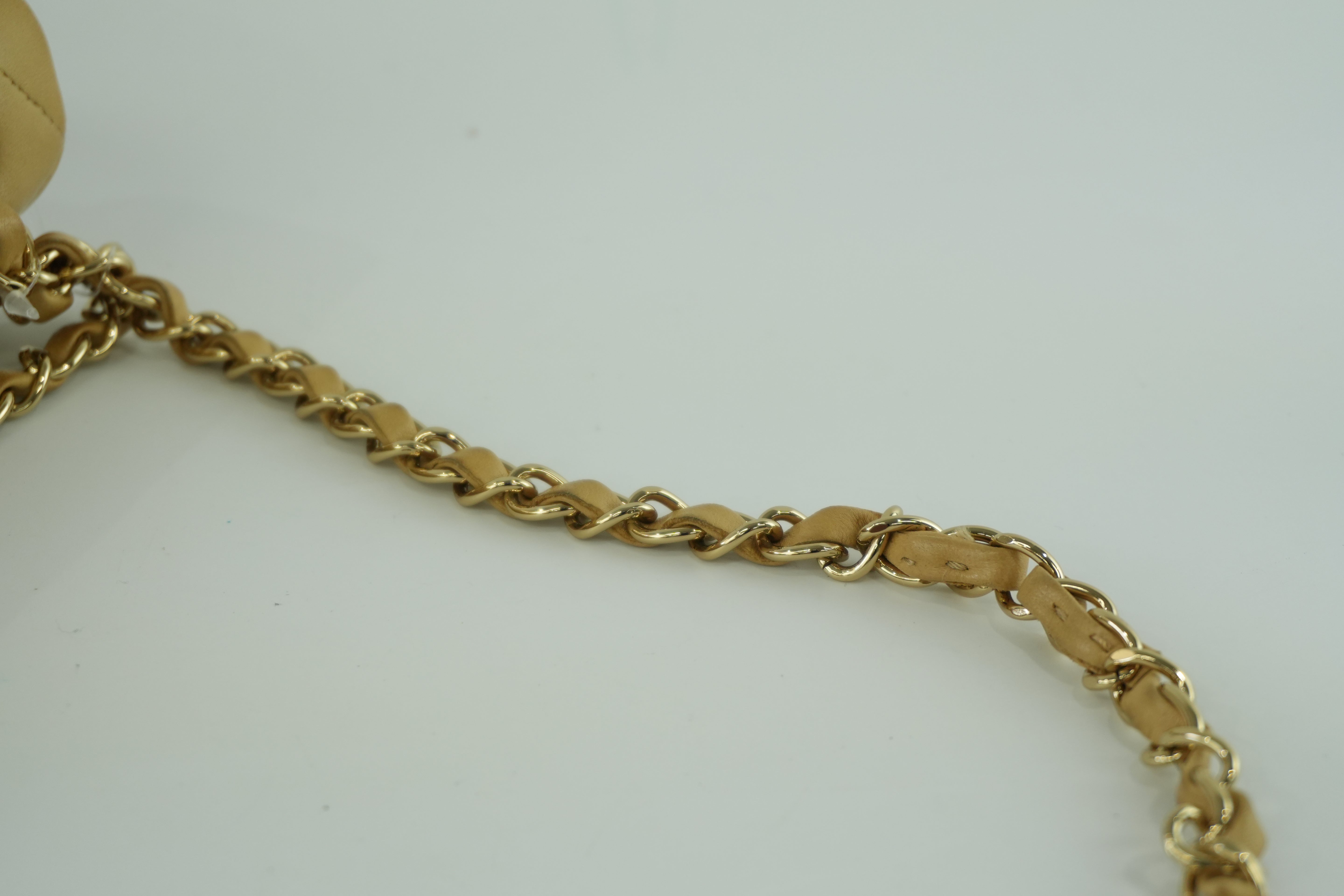 Chanel Matelasse Lamb Skin Chain Shoulder Bag Beige Used