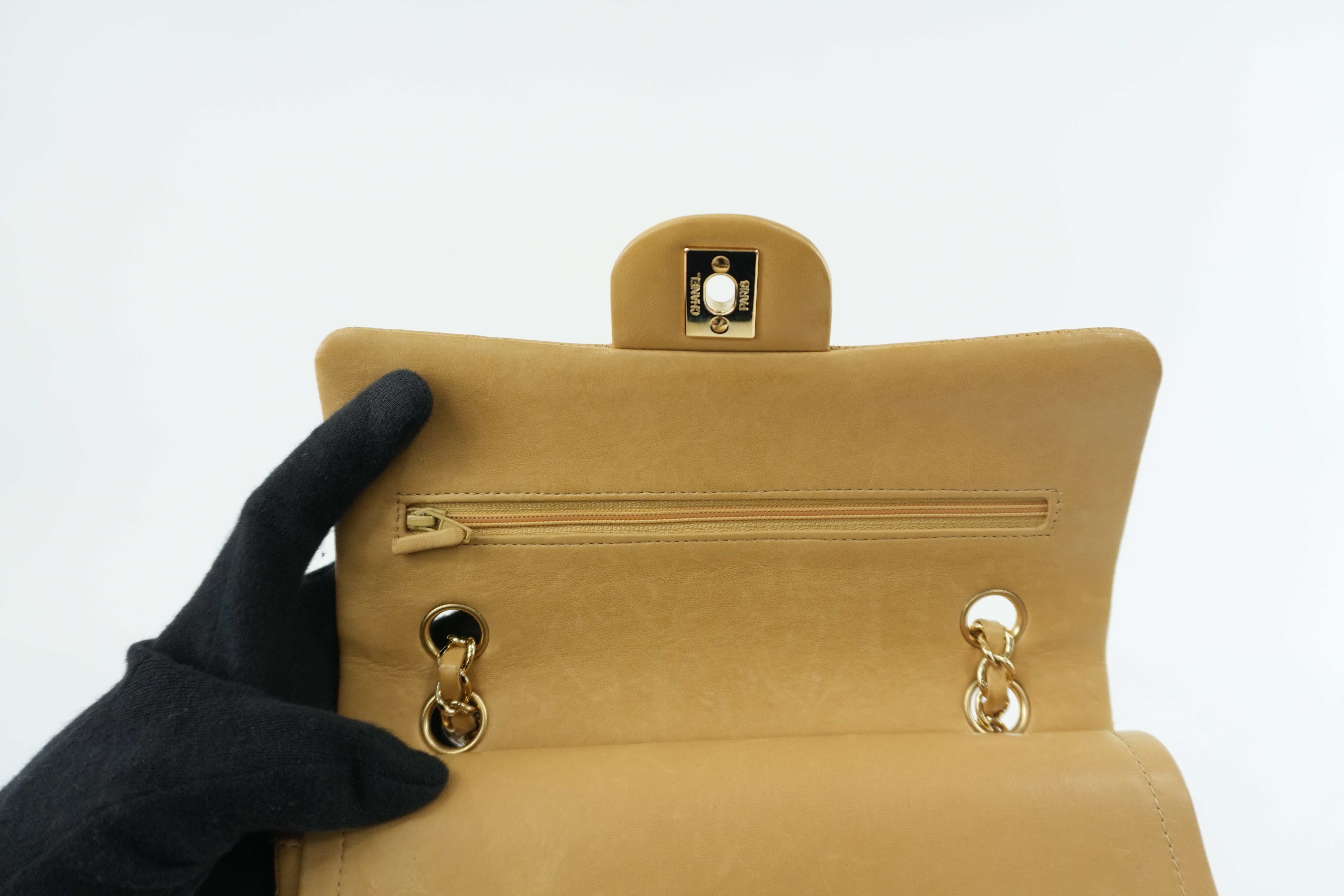 Chanel Matelasse Lamb Skin Chain Shoulder Bag Beige Used