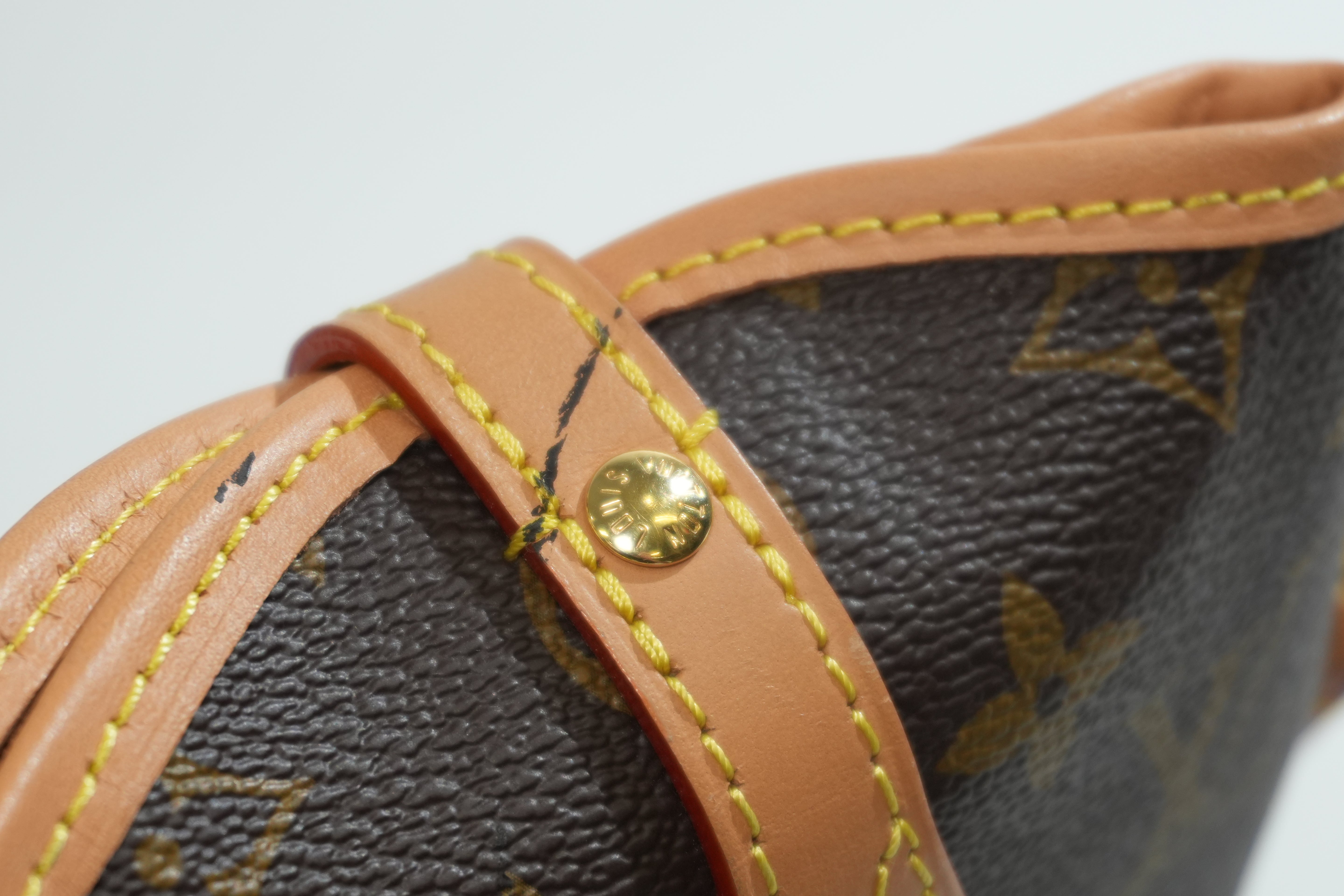 Pre-owned Louis Vuitton Fold Me Pouch Crossbody Bag