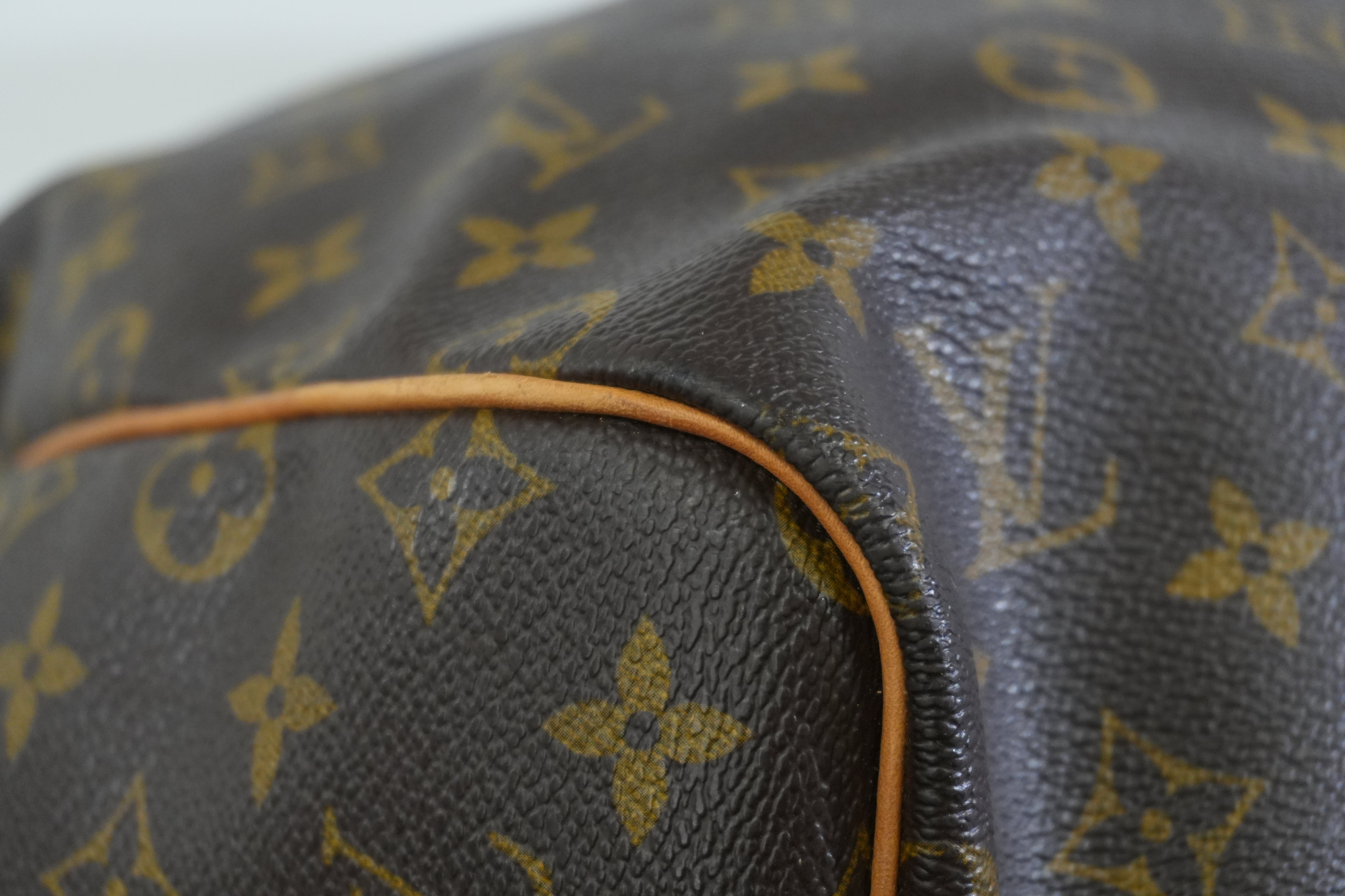 Pre-owned Louis Vuitton Monogram Keepall Bandouliere 55 Duffle Travel Bag