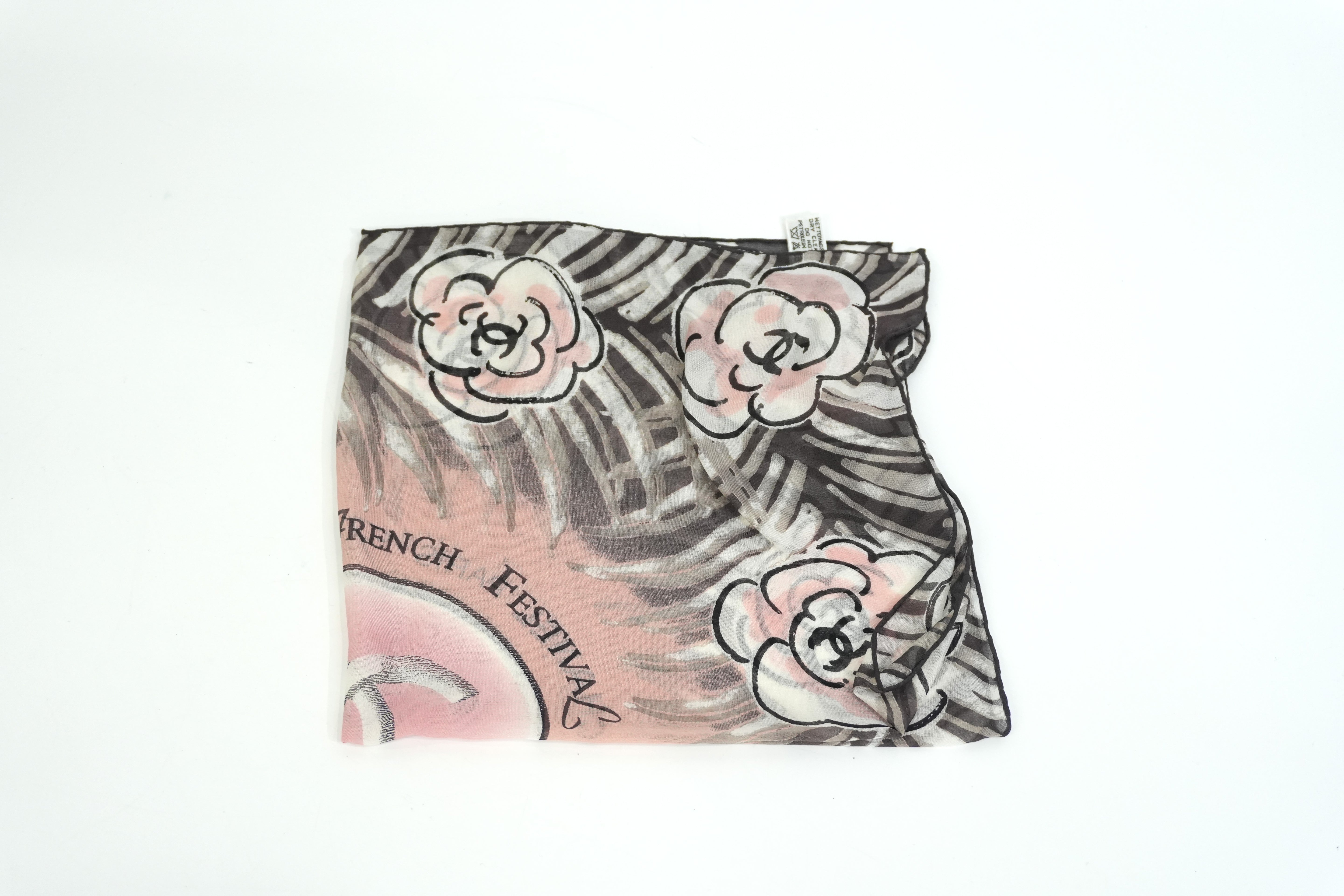 Pre-owned Chanel Silk Scarf Black and Pink