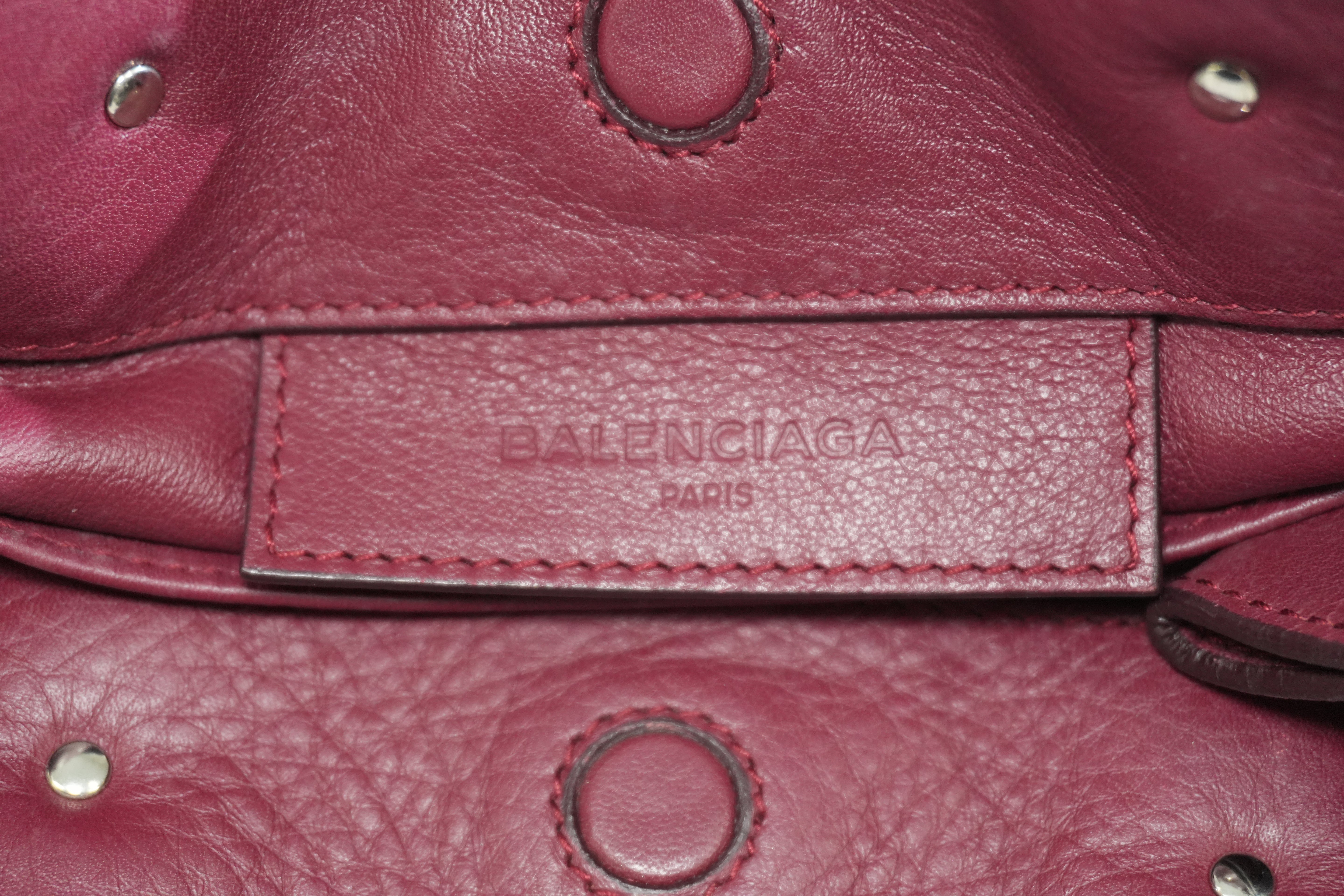 Pre-owned Balenciaga Papier A6 Zip Handbag Red