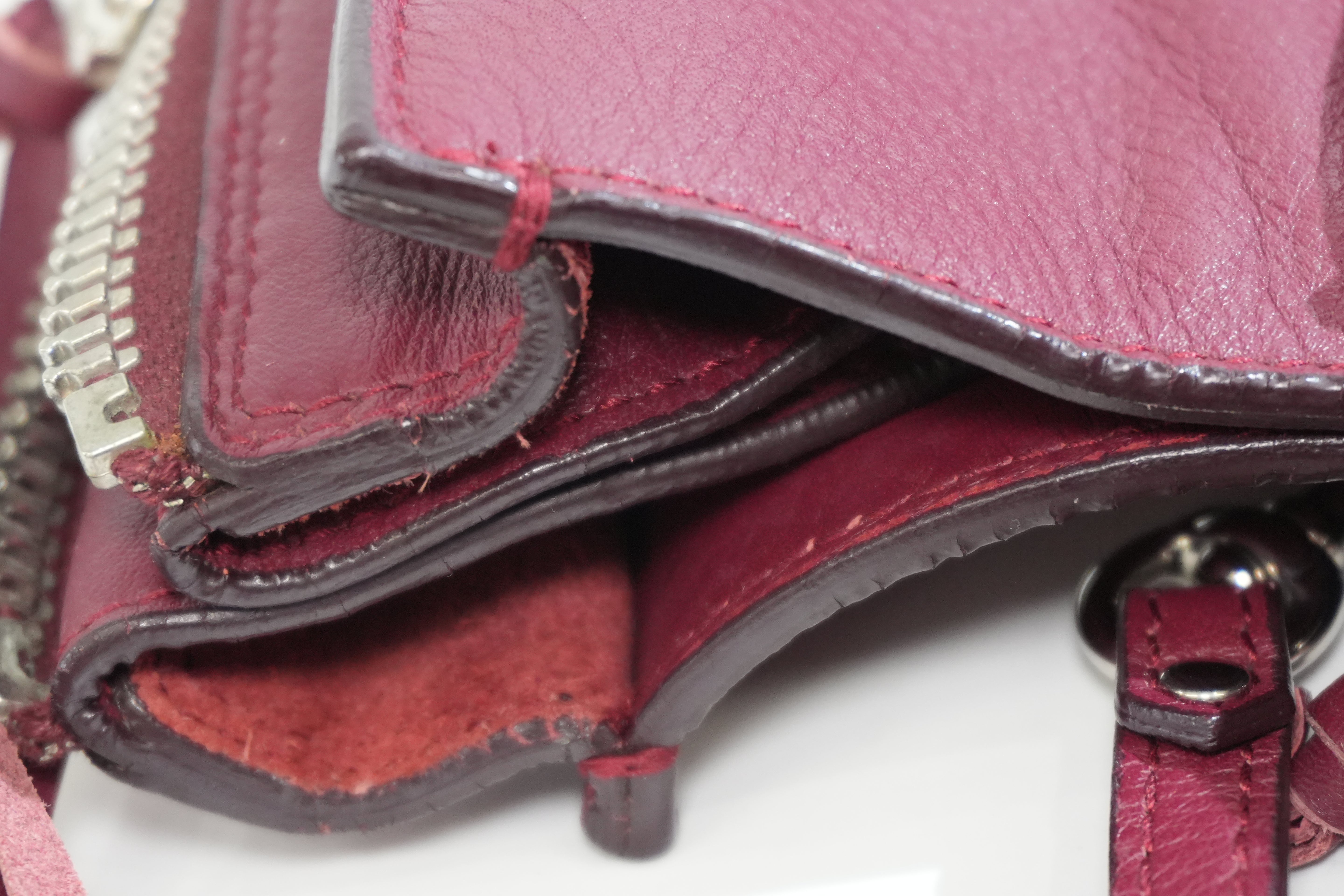 Pre-owned Balenciaga Papier A6 Zip Handbag Red
