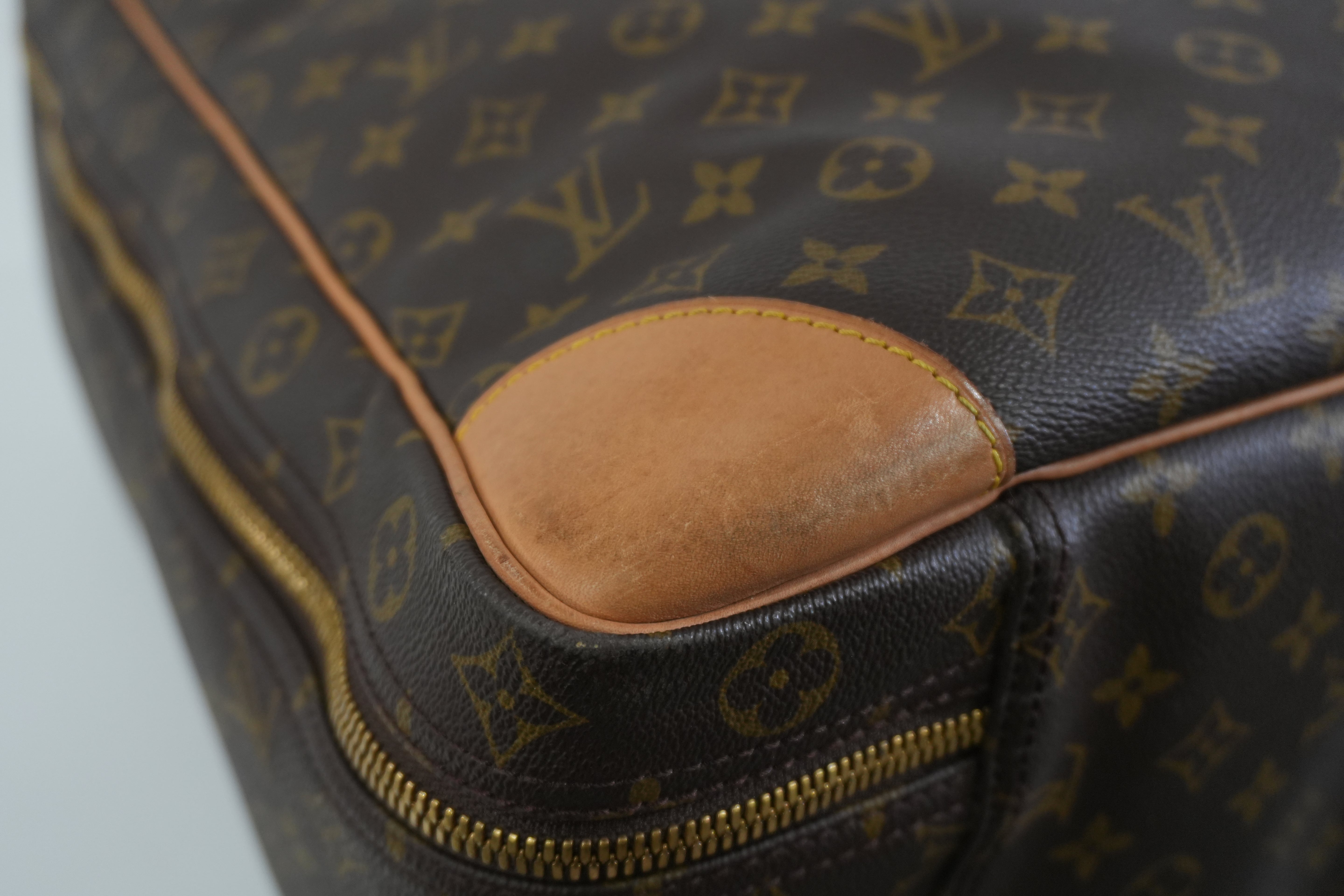 Pre-owned Louis Vuitton Monogram Sirius Travel Bag
