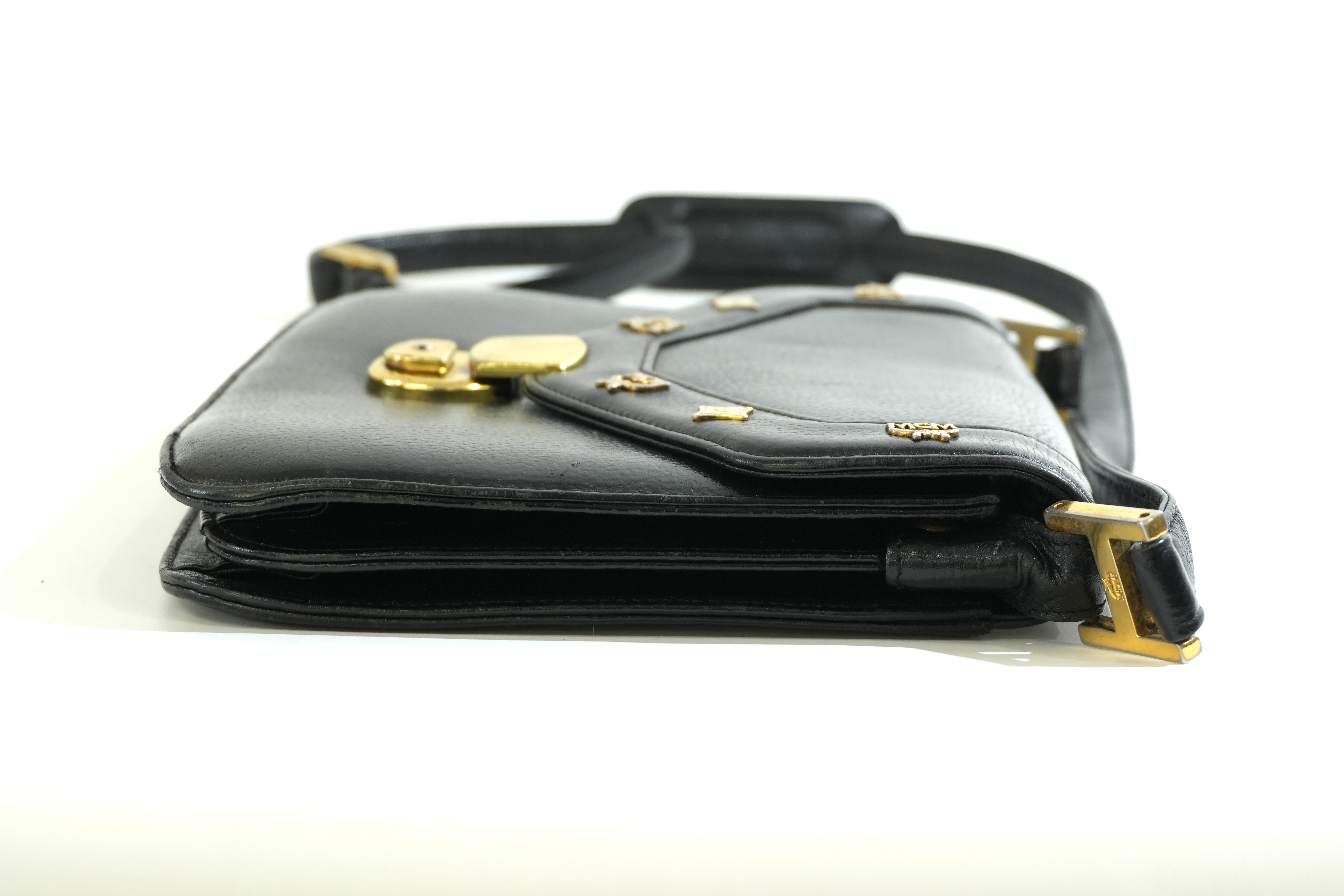 Pre-owned MCM Crossbody Bag Black