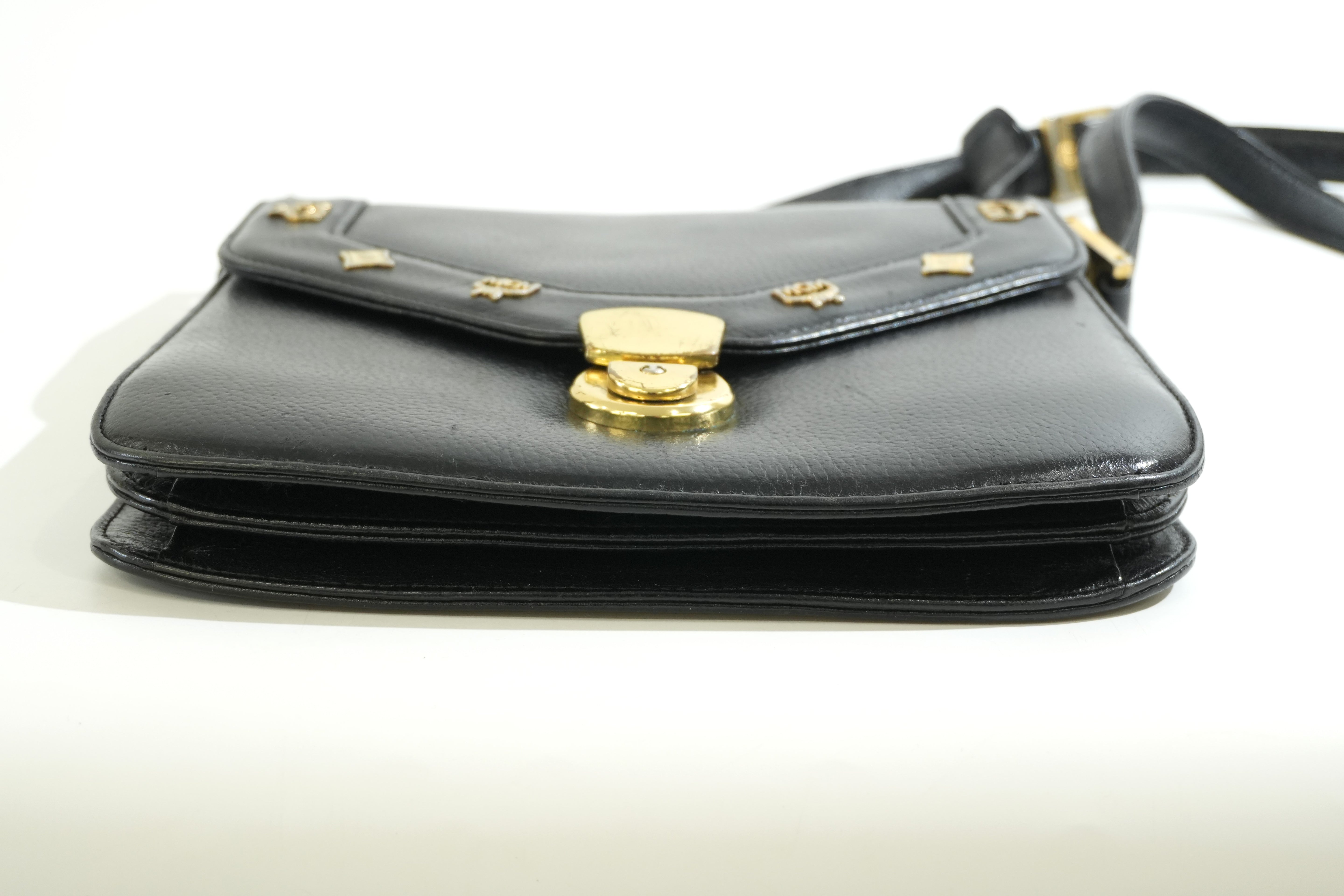 Pre-owned MCM Crossbody Bag Black