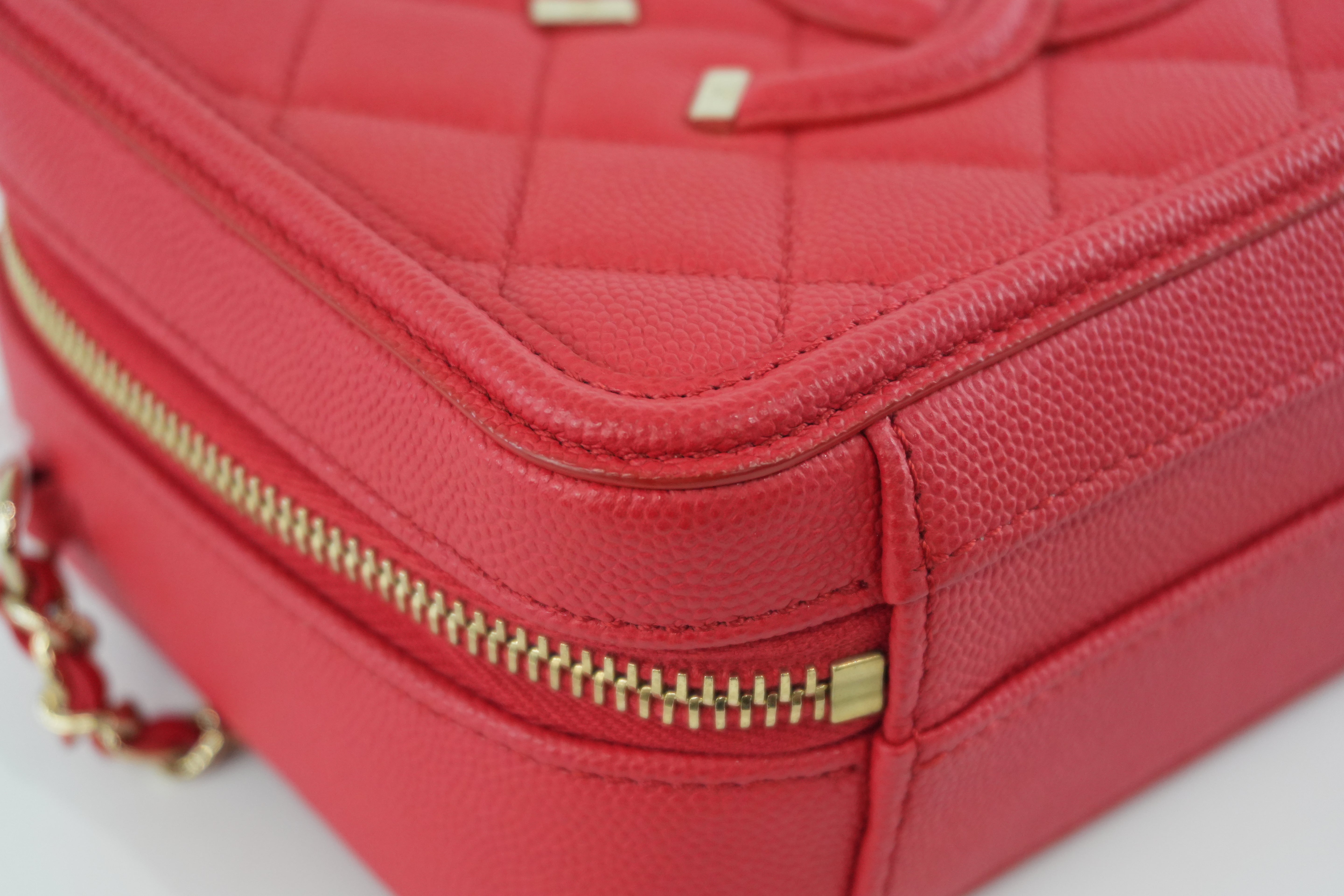 Chanel Filigree Cherry Red Vibrant Shoulder Bag Used