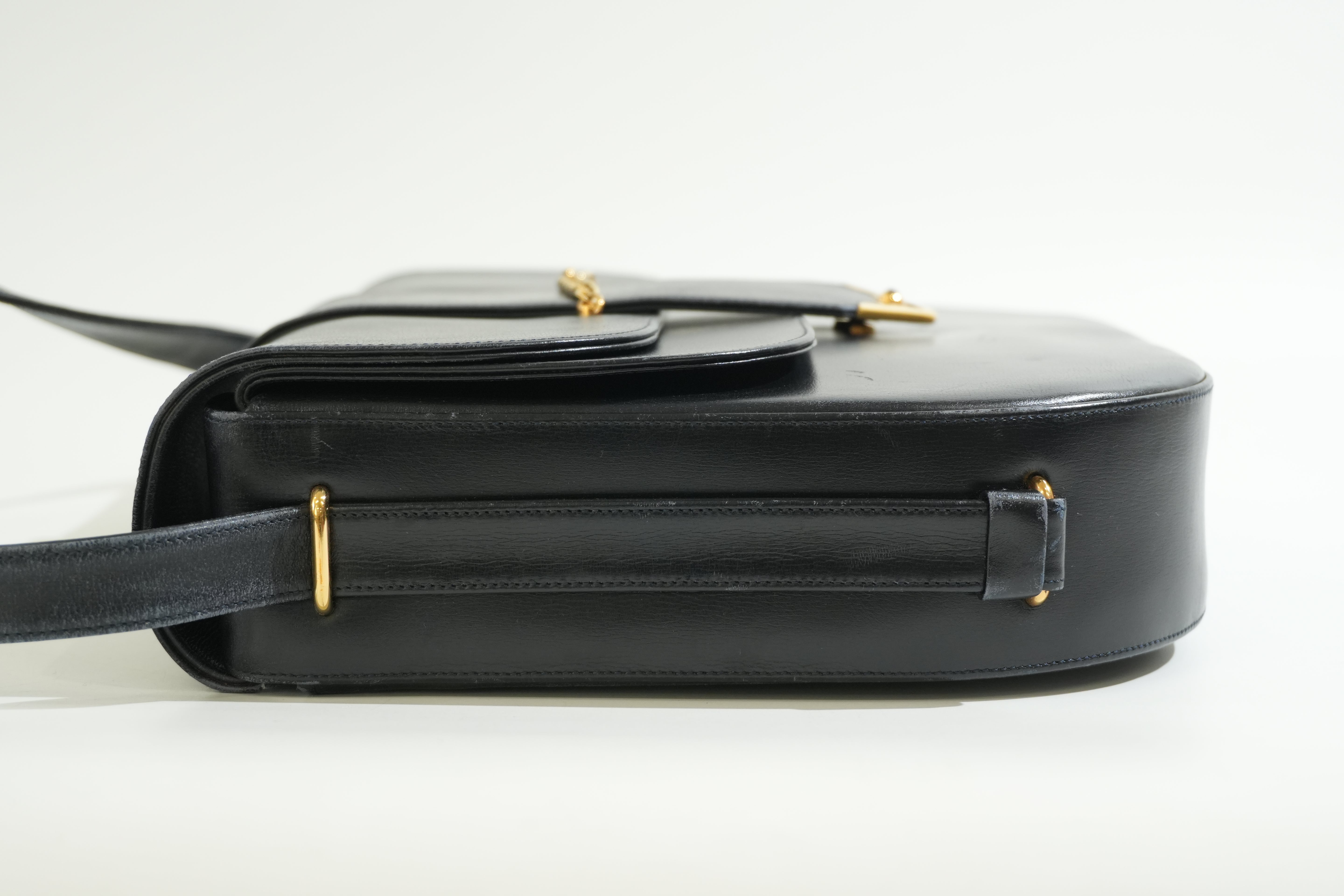 Pre-owned Cartier Sapphire Shoulder Bag Black