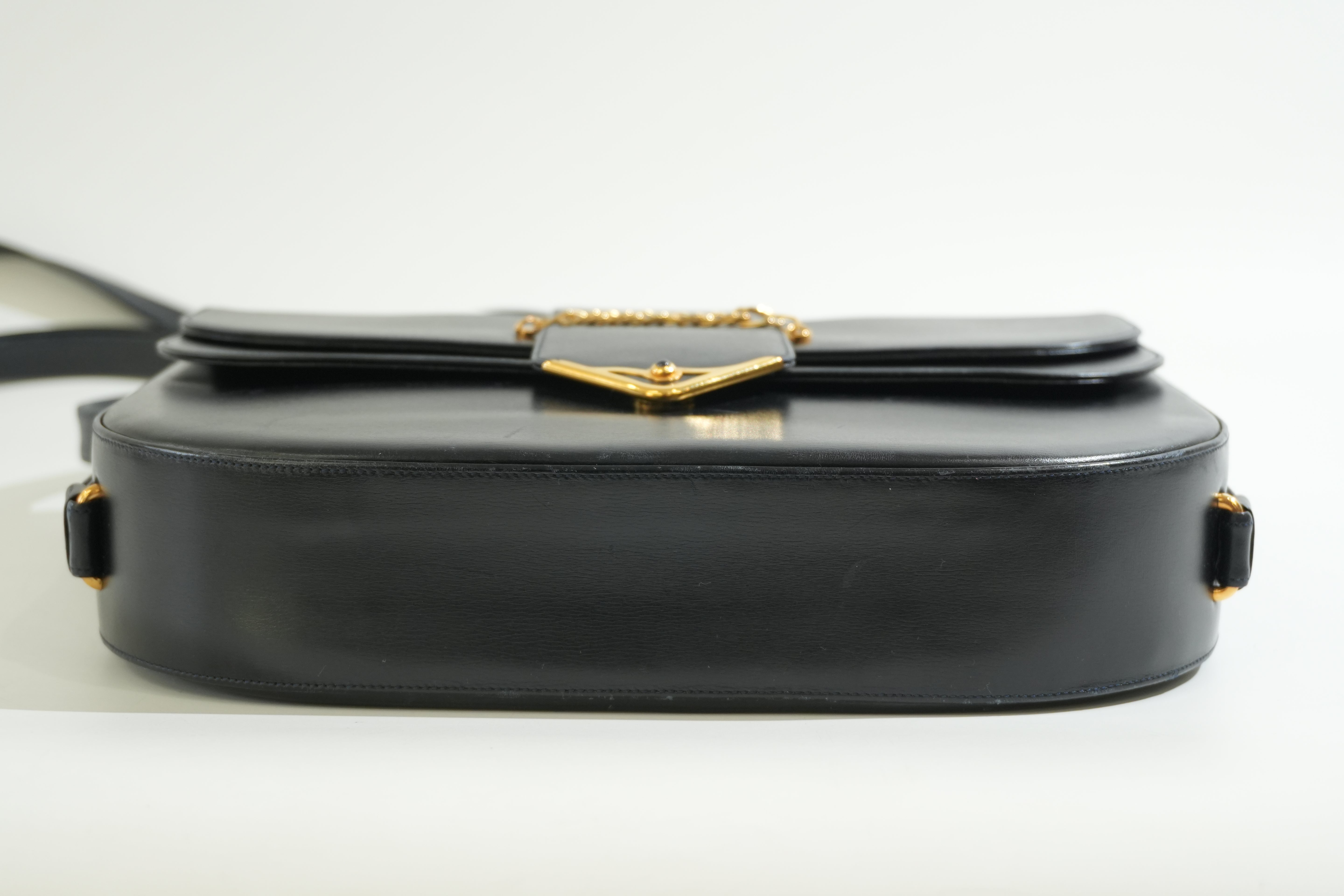 Pre-owned Cartier Sapphire Shoulder Bag Black
