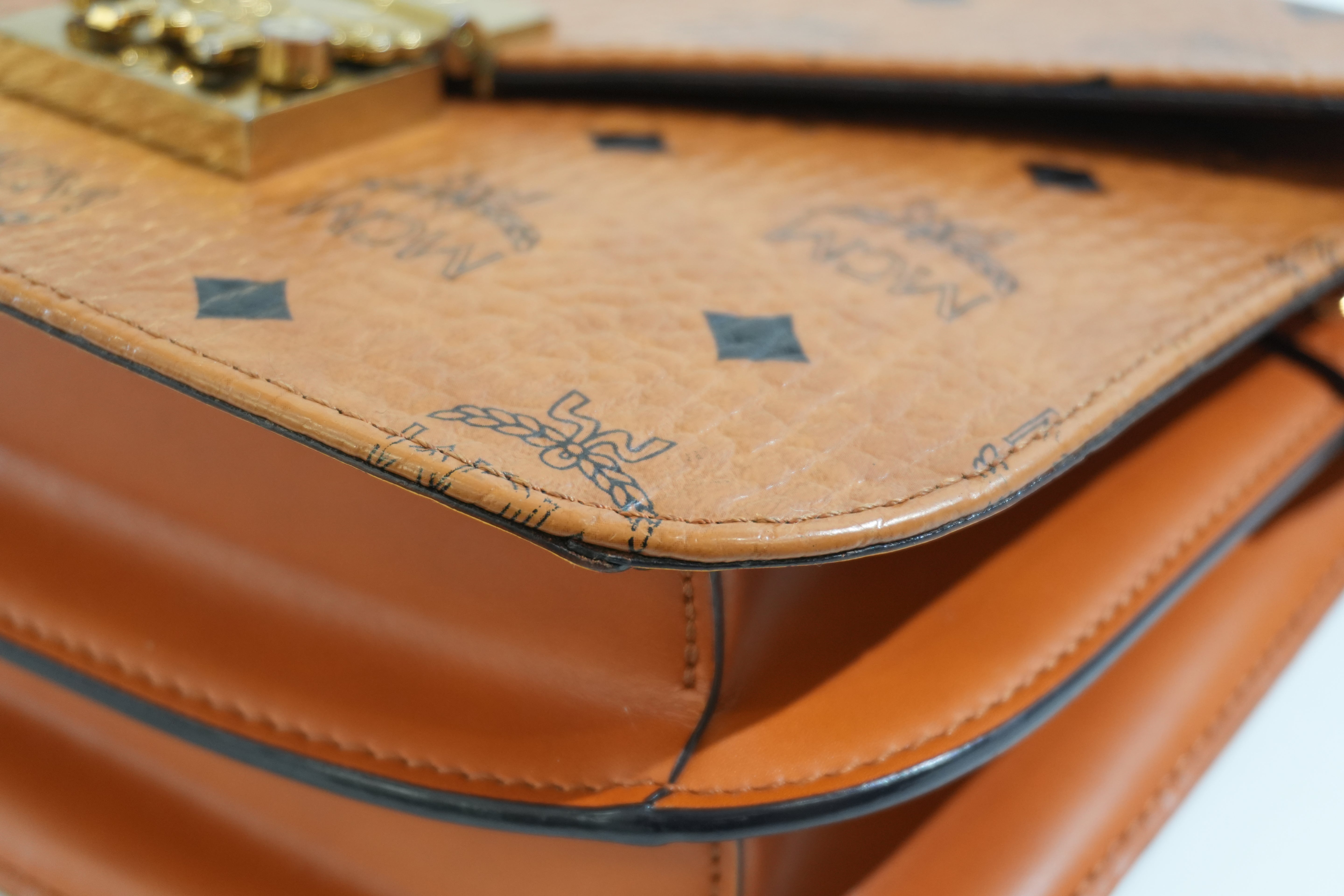 Pre-owned MCM Crossbody Bag Cognac
