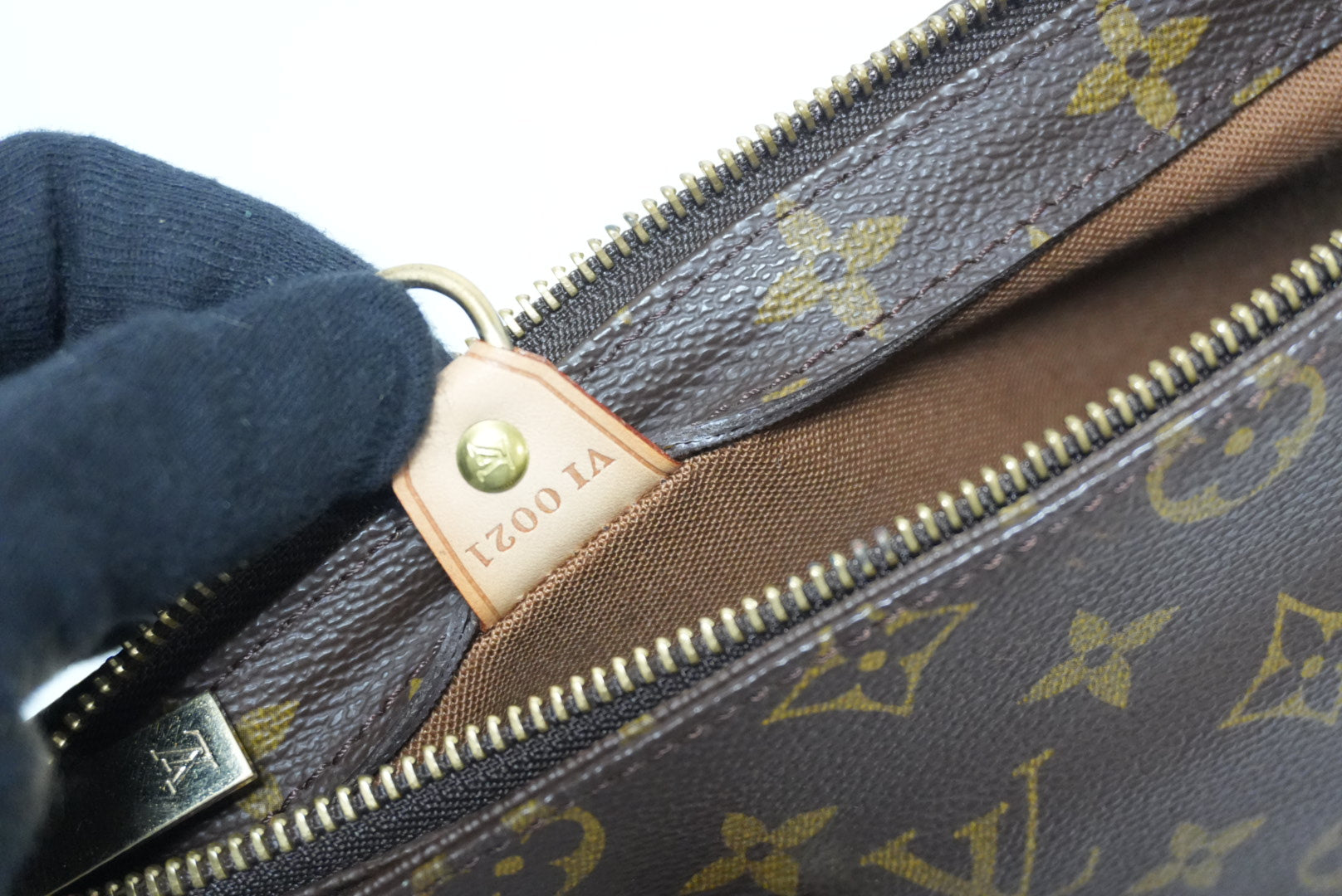 ルイヴィトン カバ ピアノ ショルダーバッグ 中古