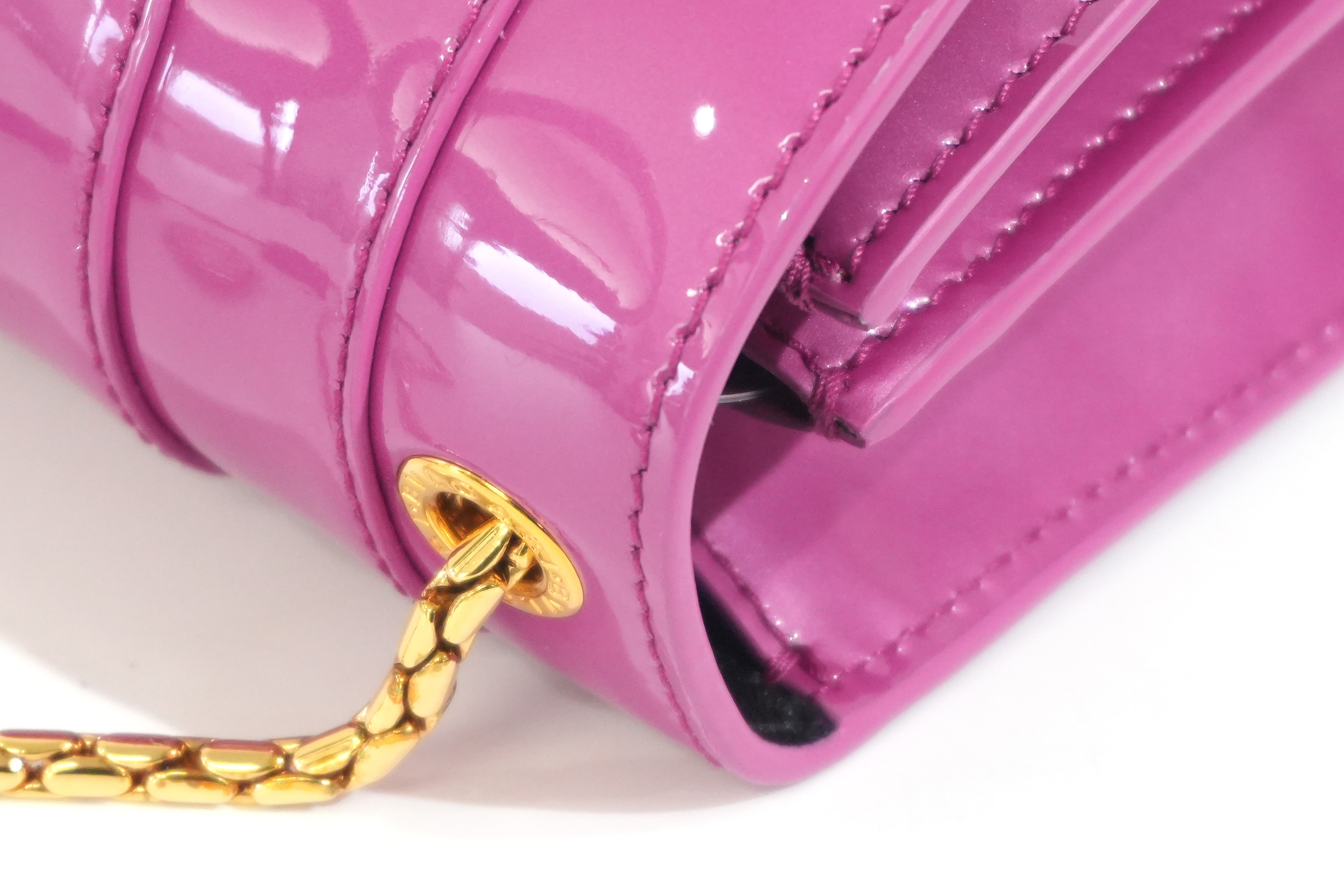 Pre-owned Bulgari Patent Serpenti Two Way Shoulder Bag Pink