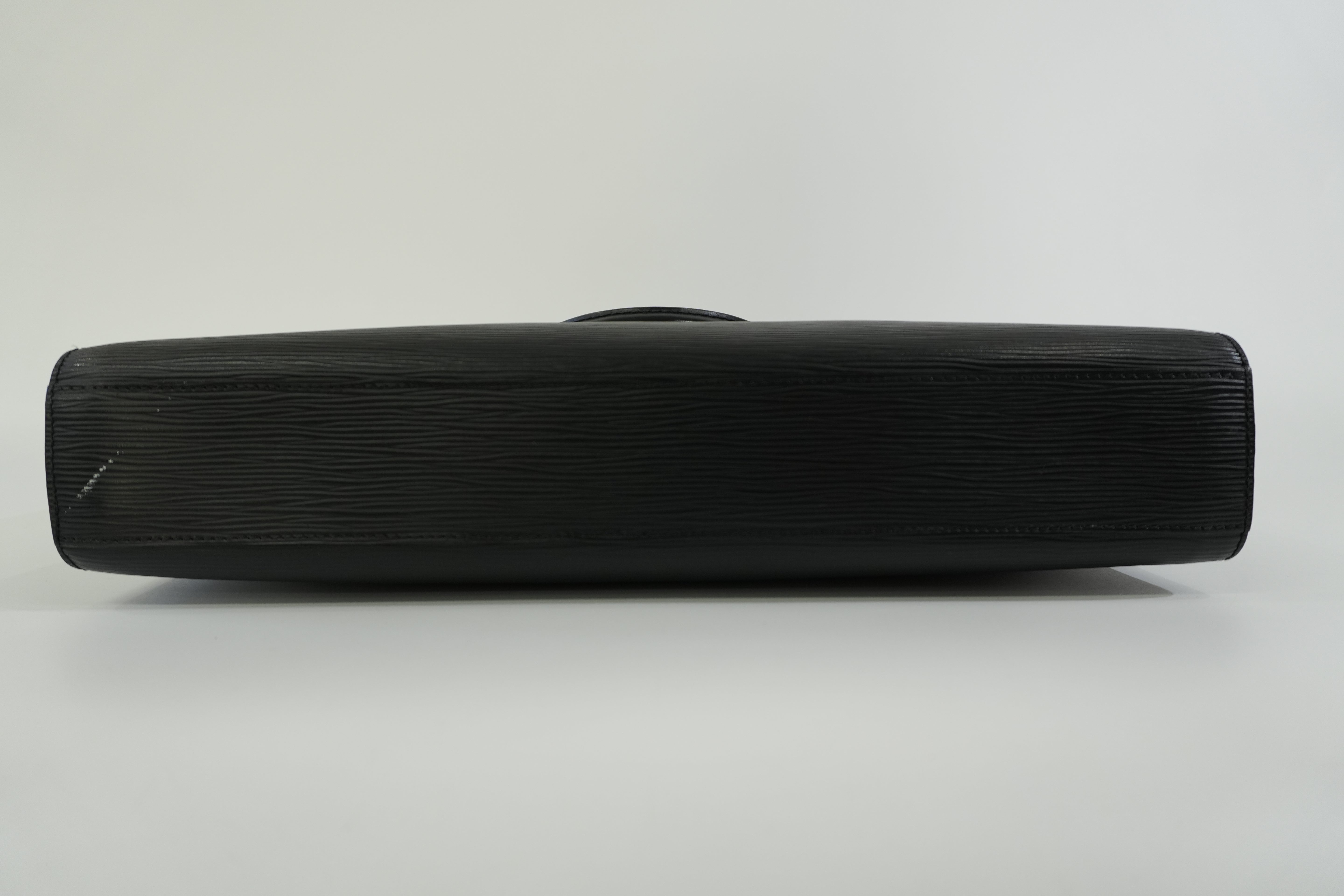 Pre-owned Louis Vuitton Epi Briefcase Handbag Black