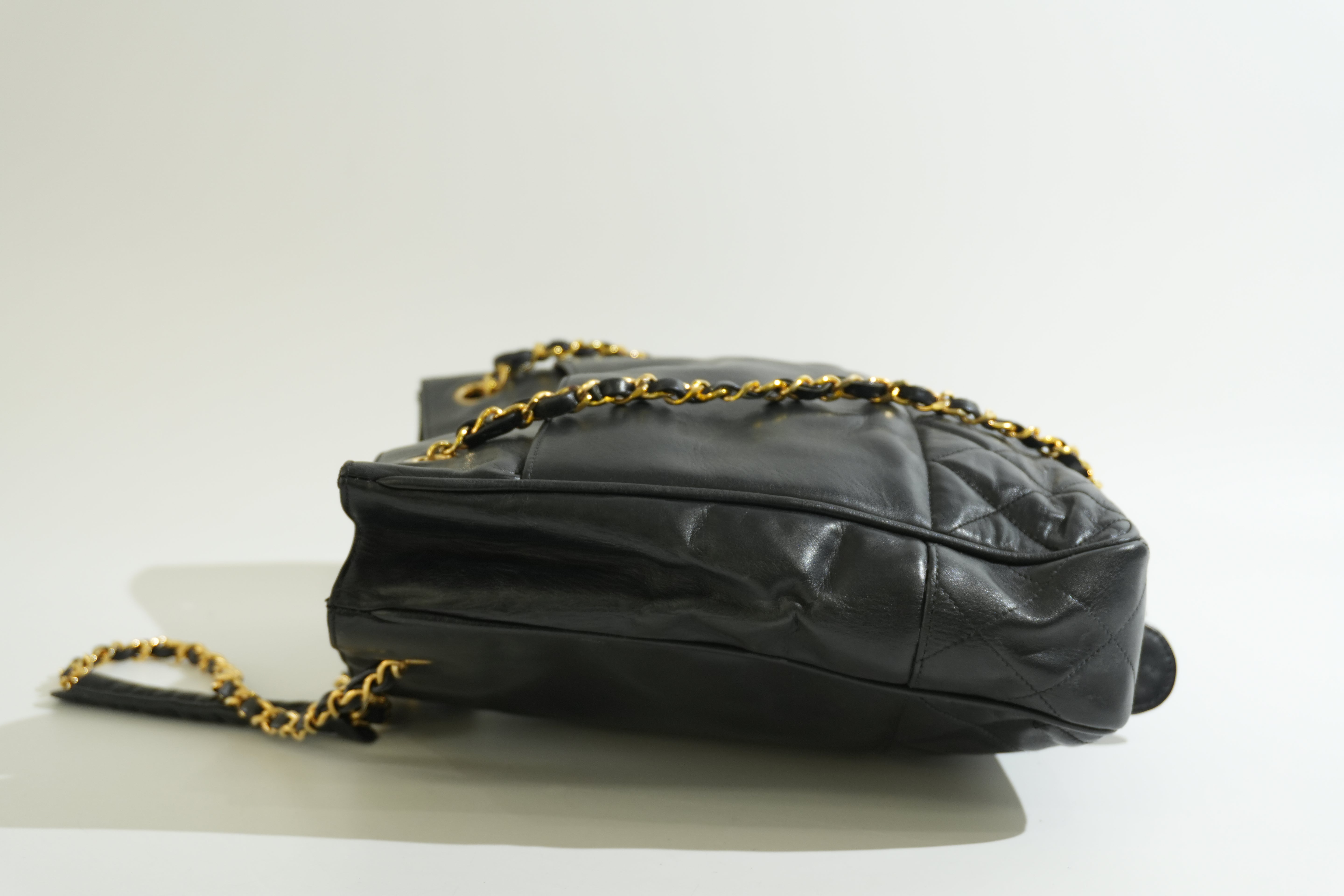 Pre-owned Chanel Chain Tote Bag Black
