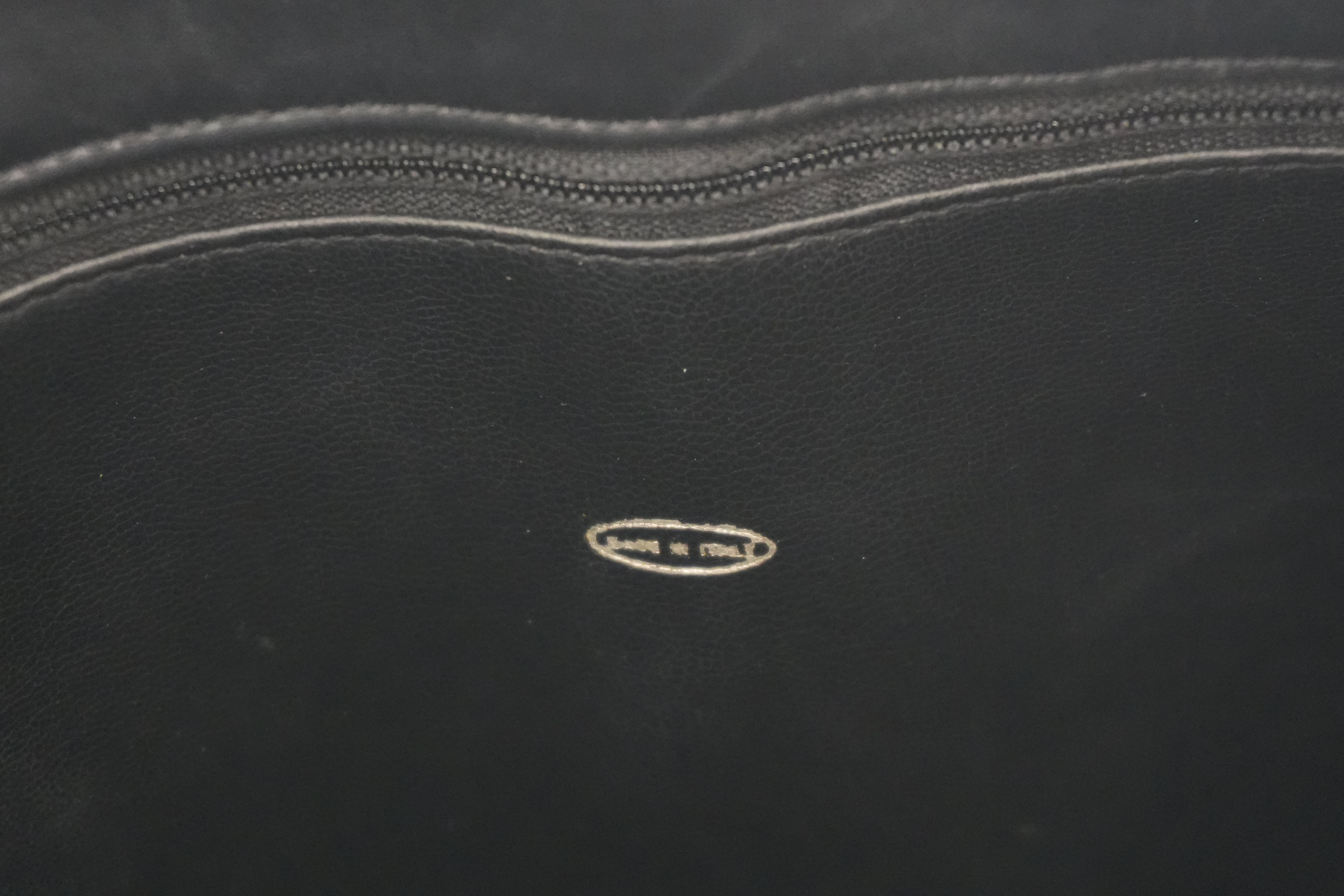 Pre-owned Chanel Chain Tote Bag Black