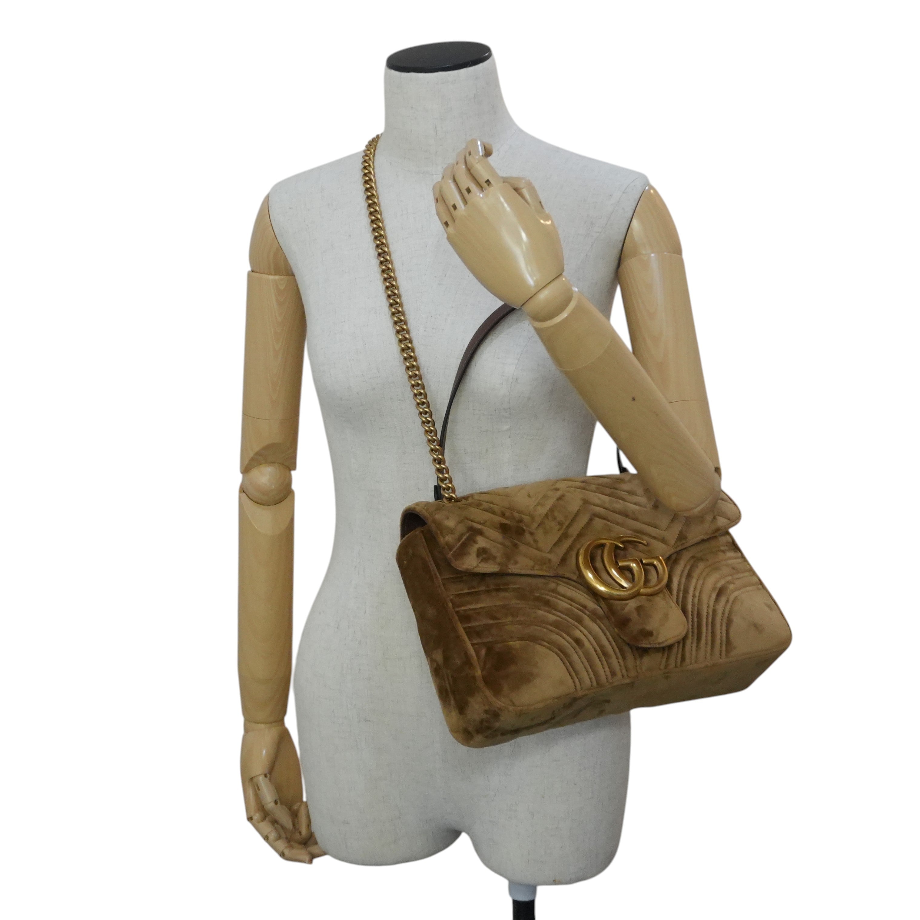 Pre-owned Gucci Velvet Marmont Crossbody Bag Green