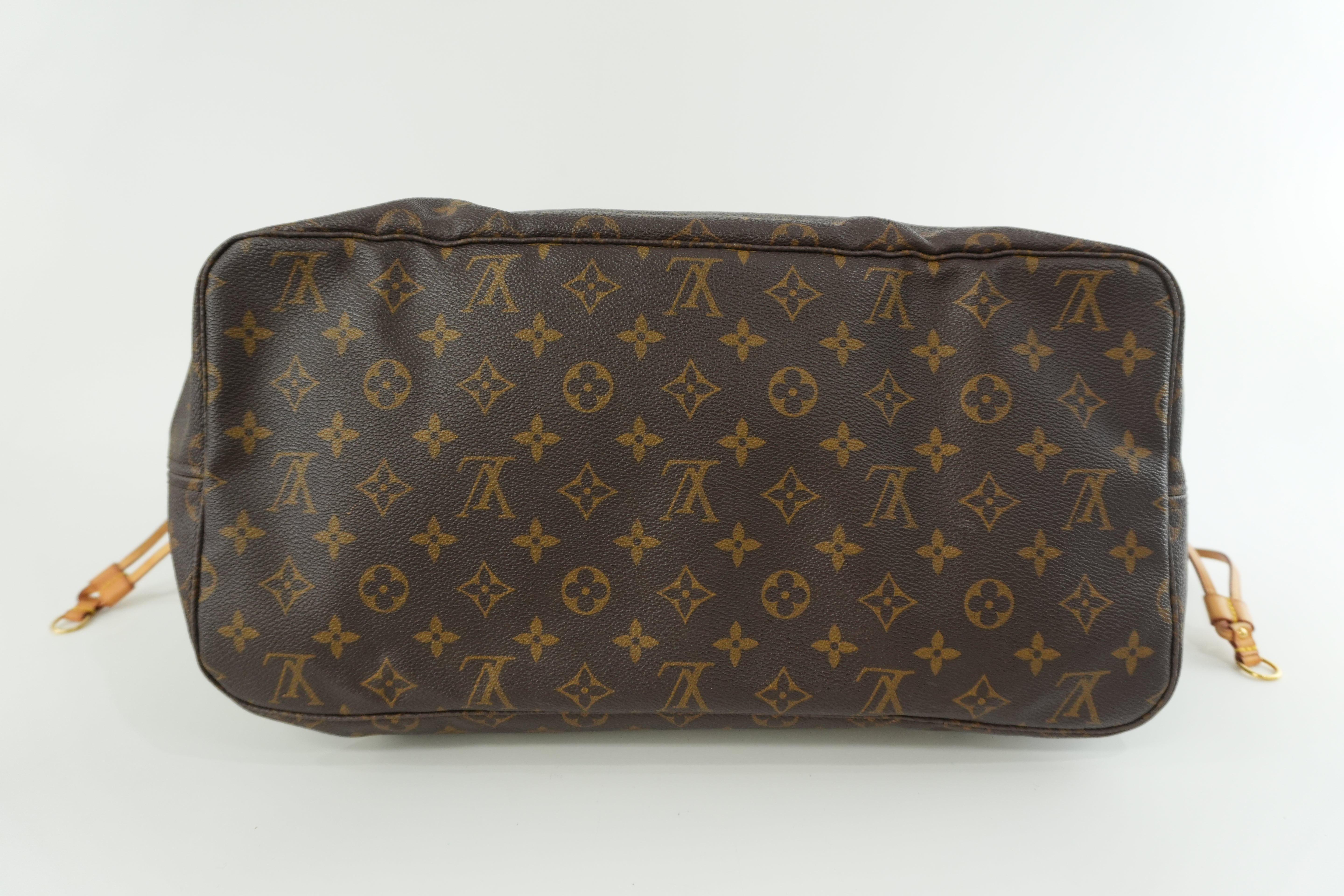 Louis Vuitton Monogram Neverfull GM Tote Bag Used