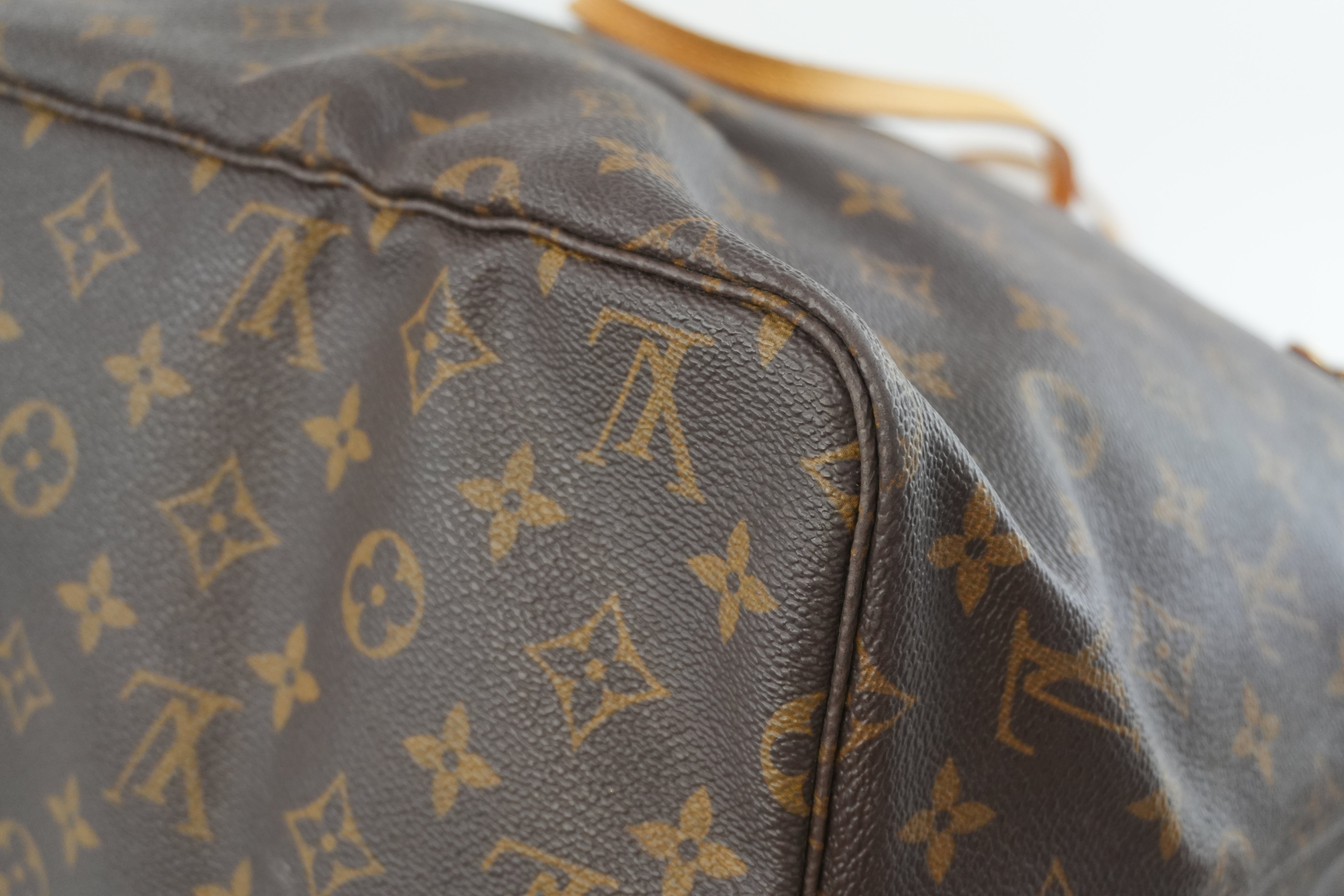 Louis Vuitton Monogram Neverfull GM Tote Bag Used