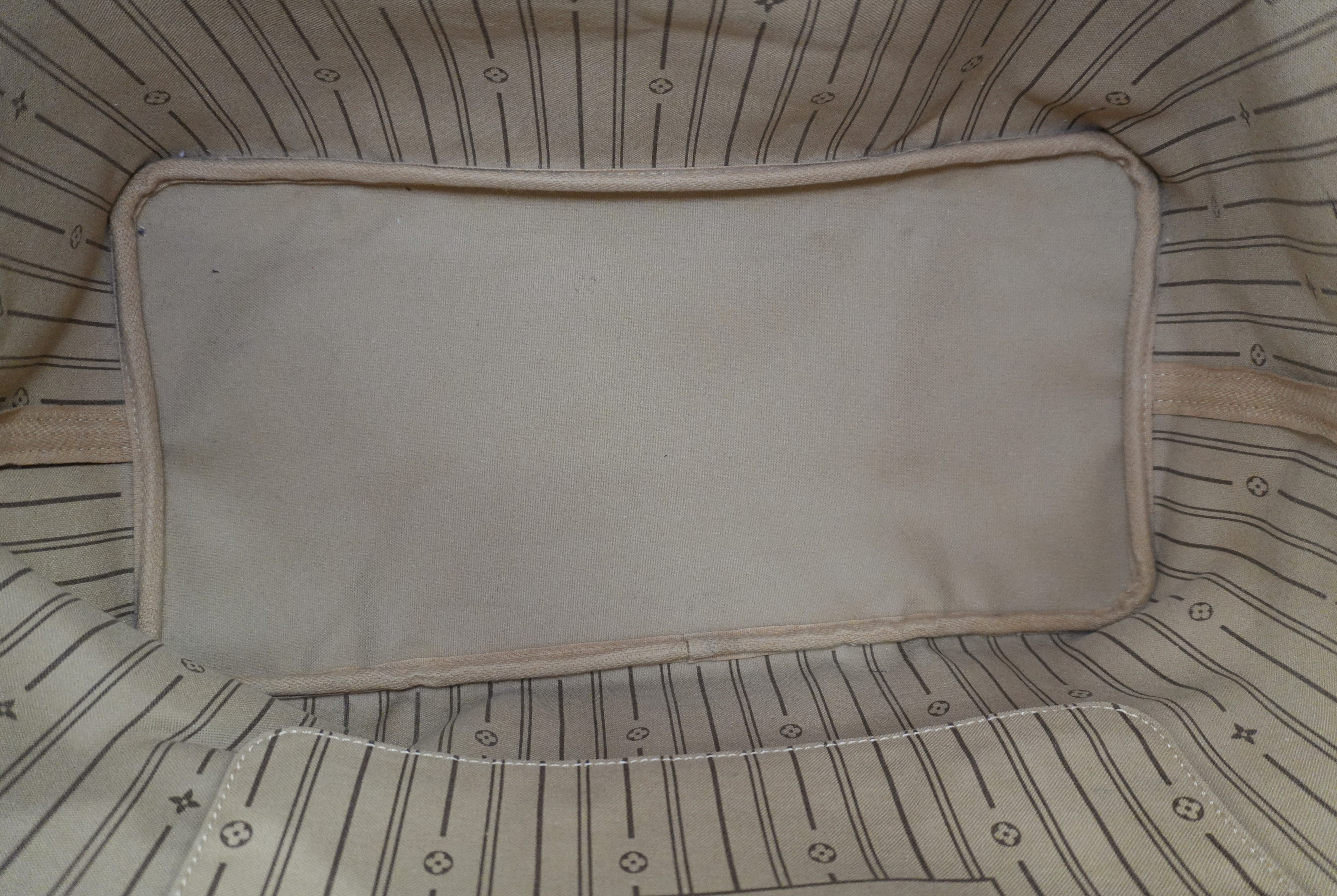 Louis Vuitton Monogram Neverfull GM Tote Bag Used