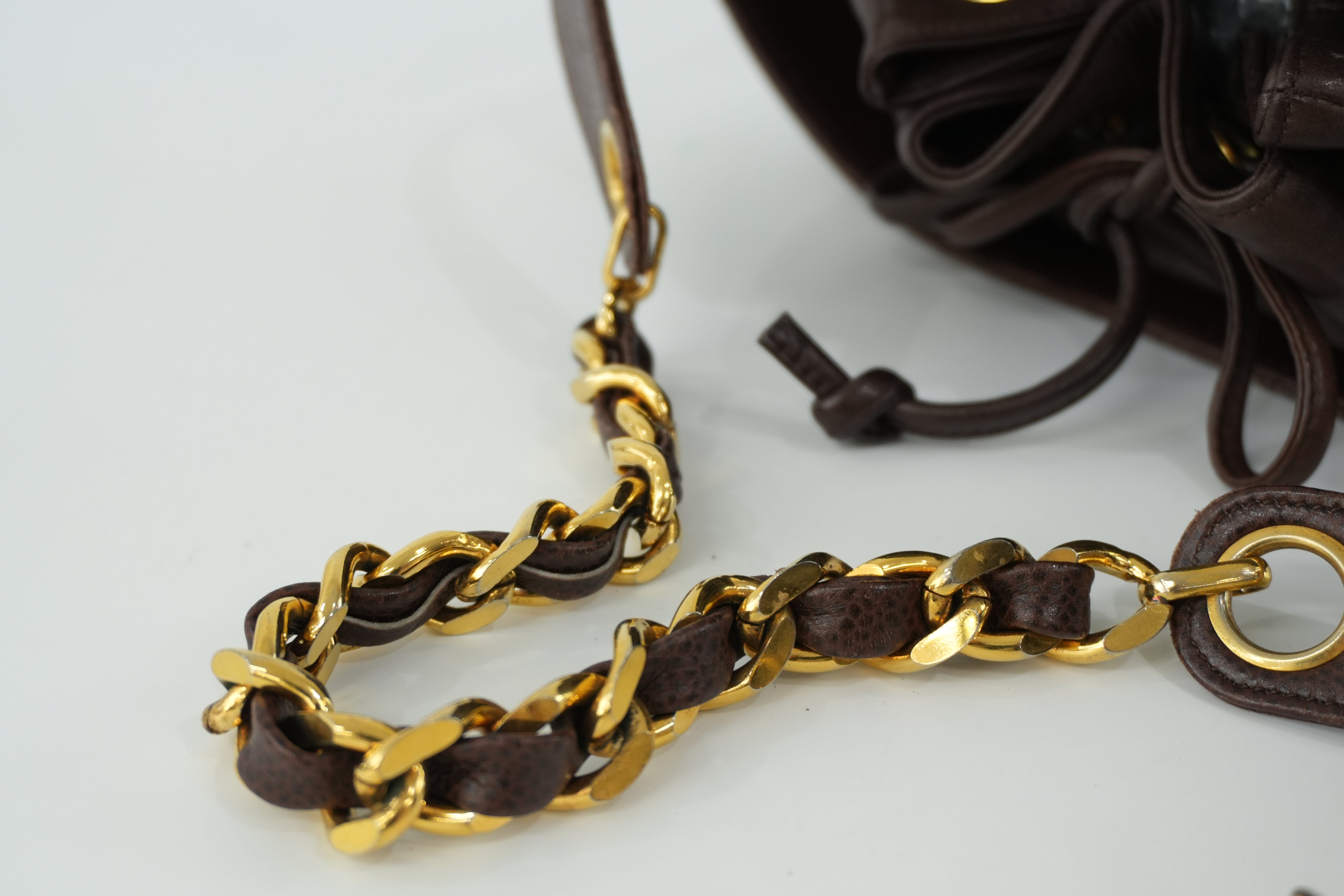 Chanel Caviar Skin Chain Shoulder Bag Bucket Shoulder Bag Brown Used