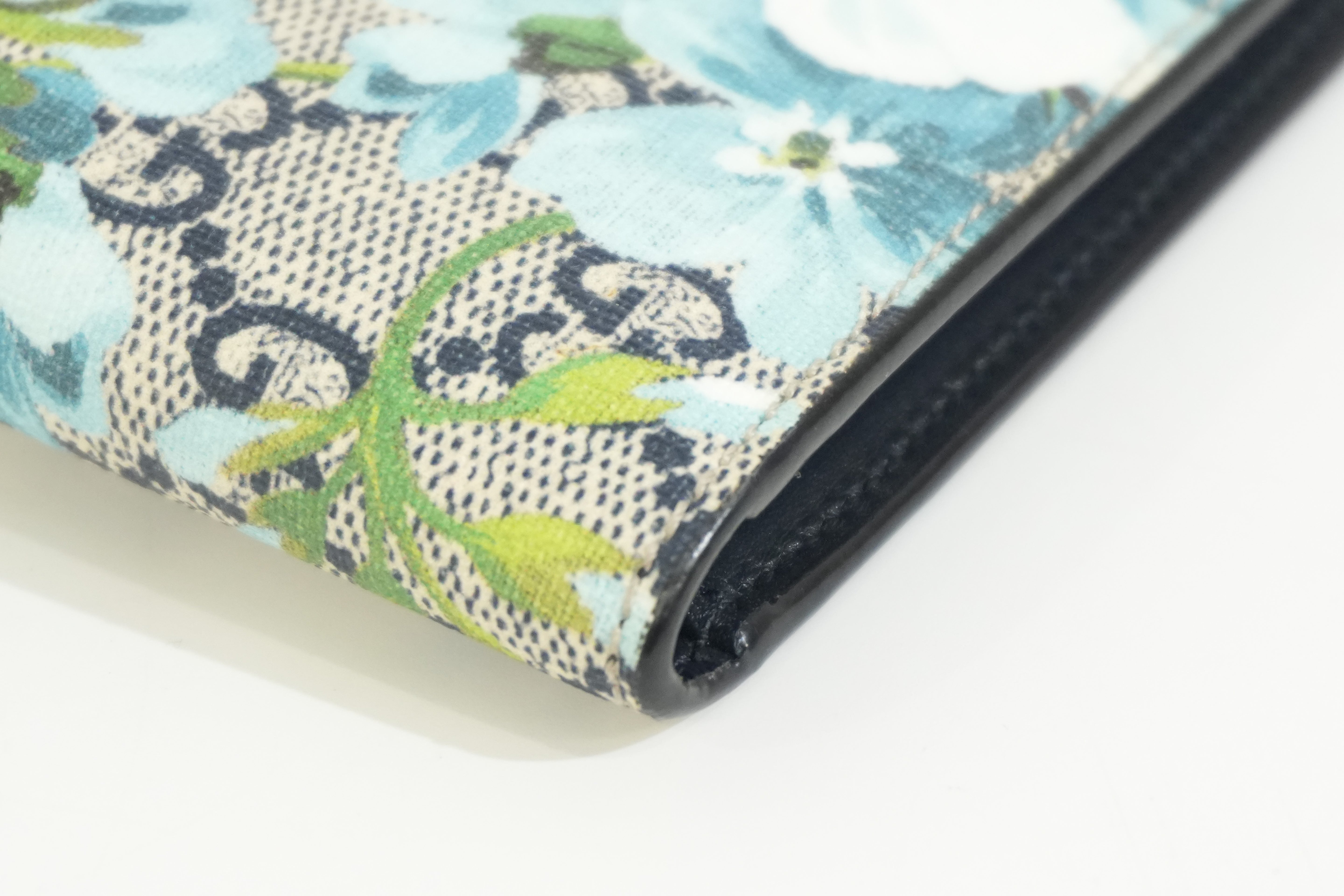 Pre-owned Gucci Blooms Bilfold Wallet Blue