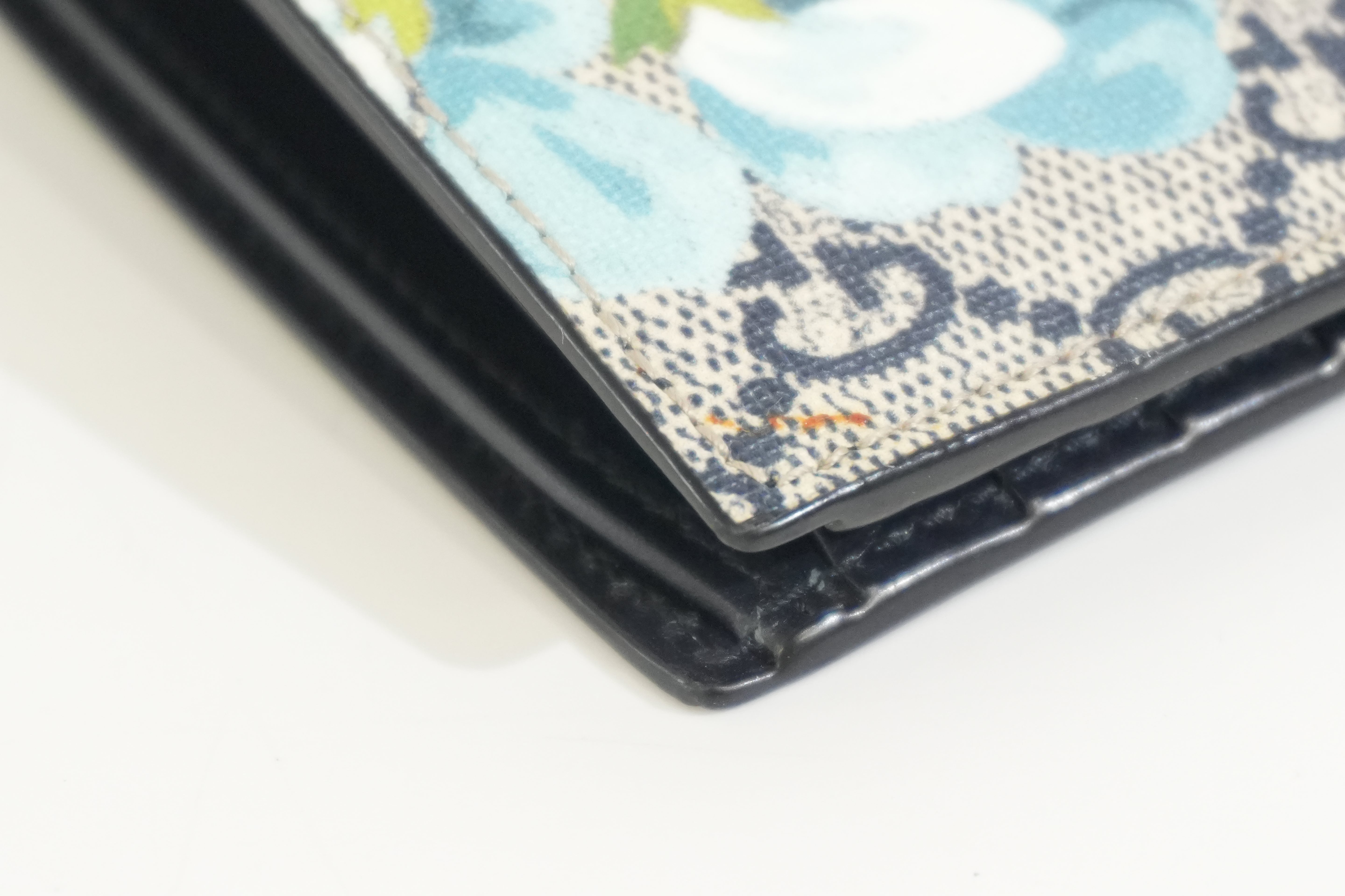 Pre-owned Gucci Blooms Bilfold Wallet Blue