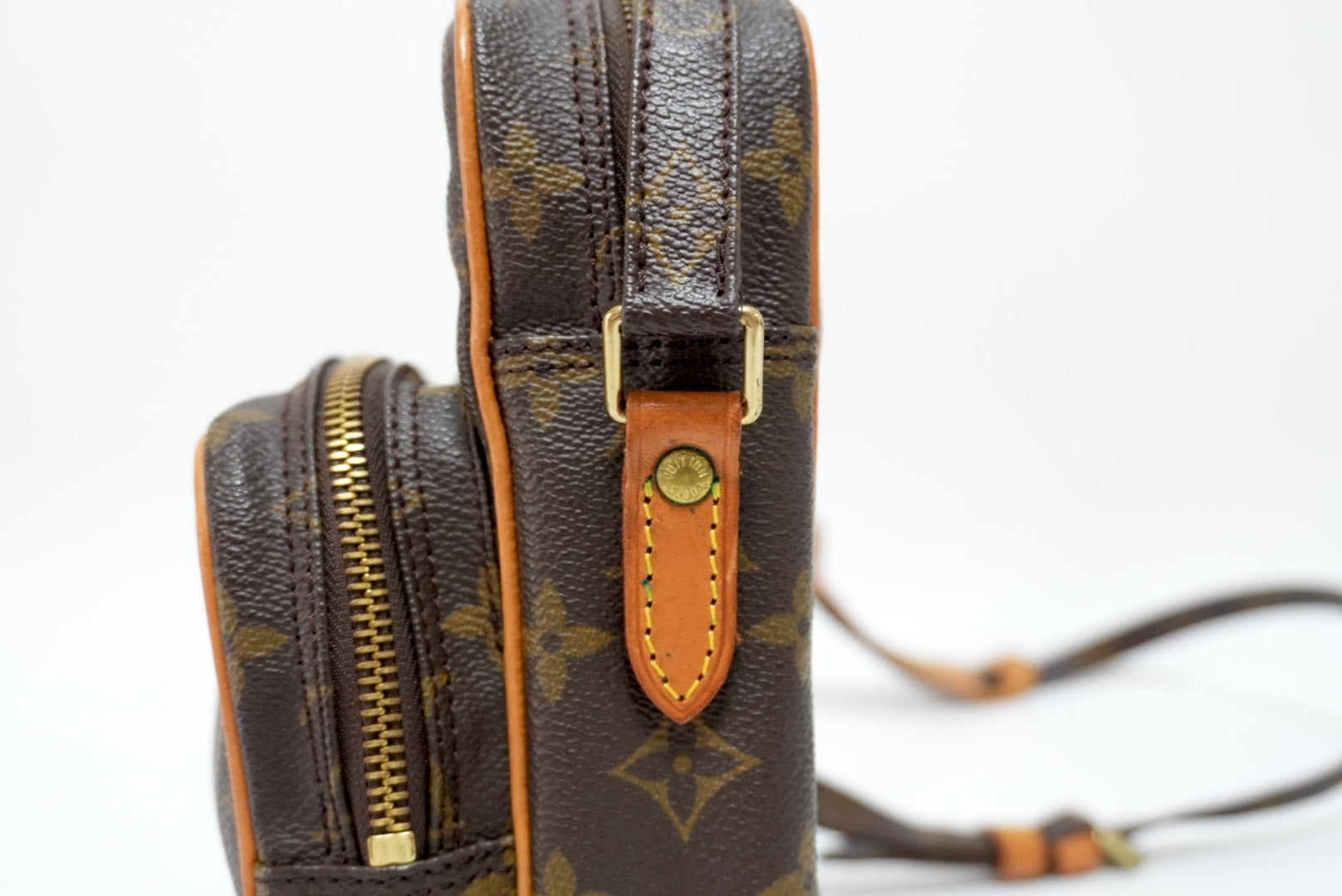 Louis Vuitton Amazone Crossbody Used