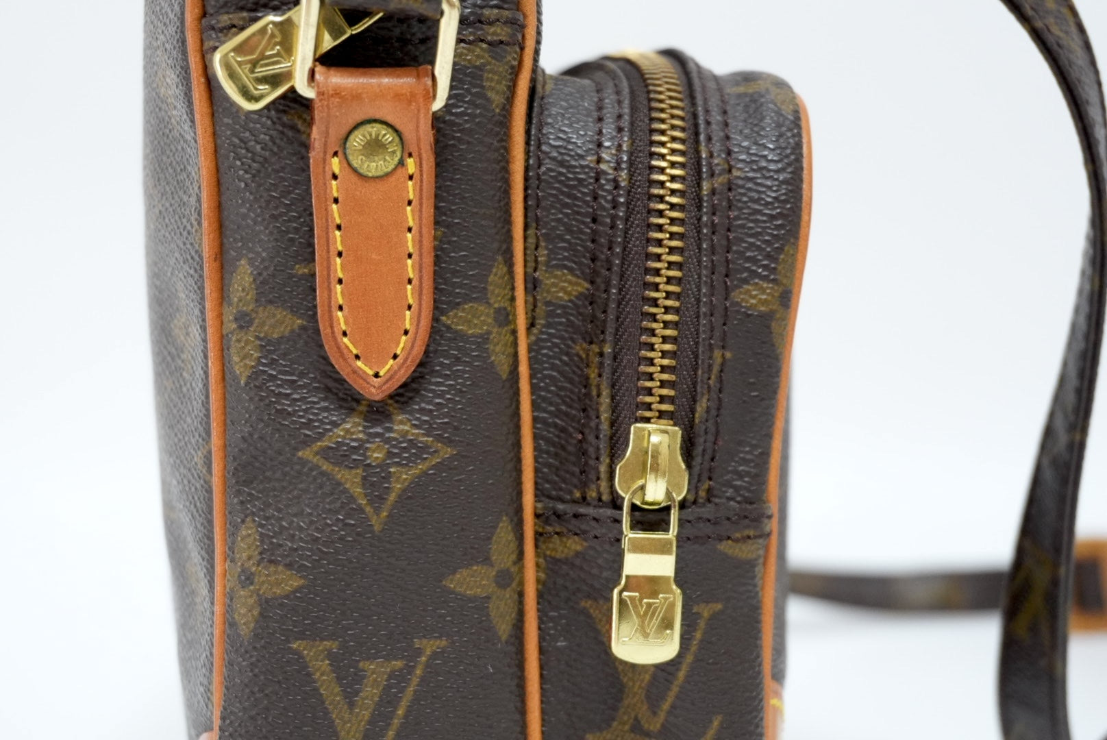 Louis Vuitton Amazone Crossbody Used