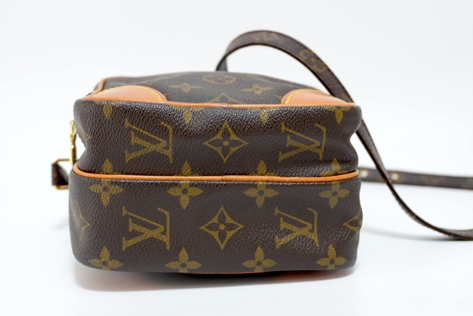 Louis Vuitton Amazone Crossbody Used