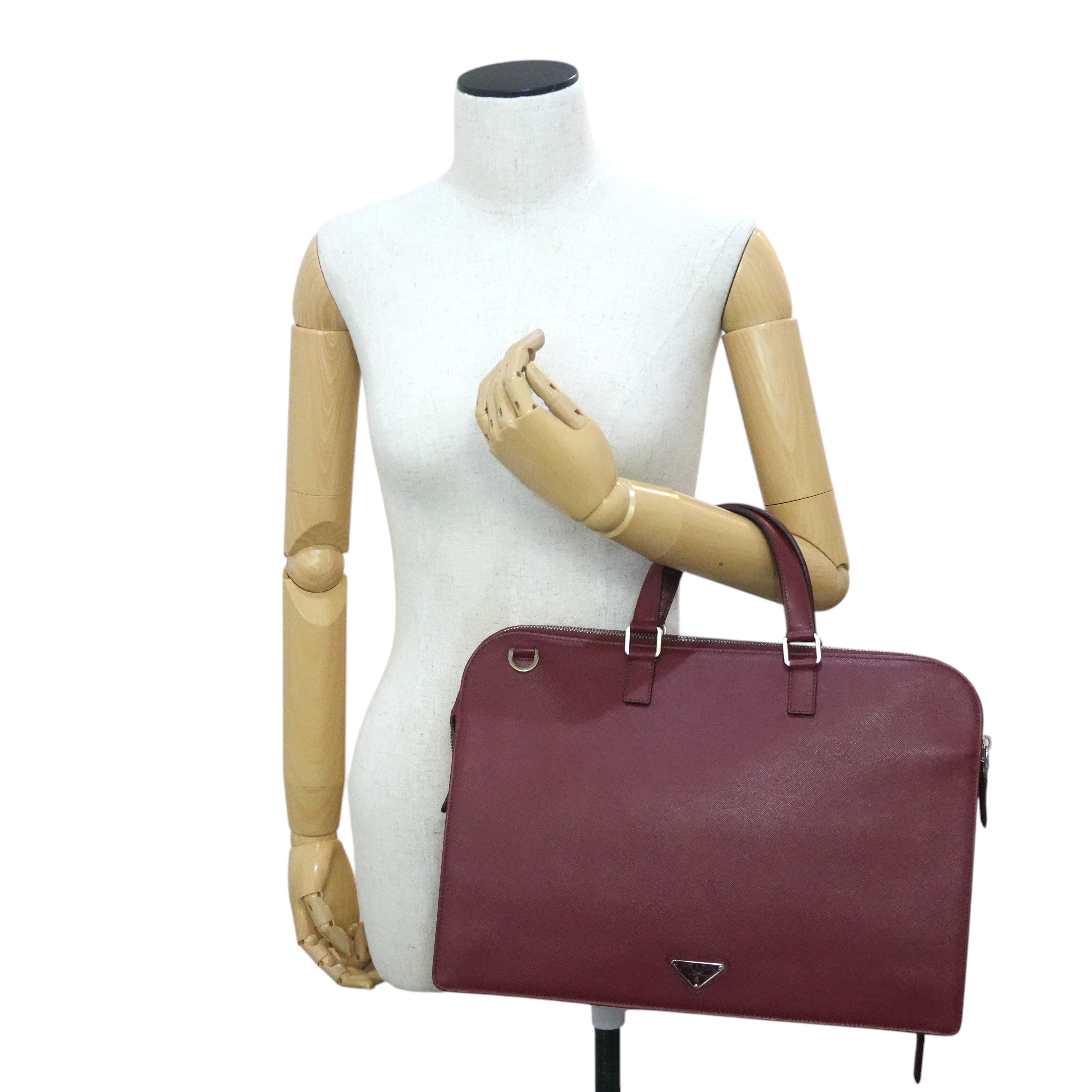 Pre-owned Prada Laptop Handbag Red