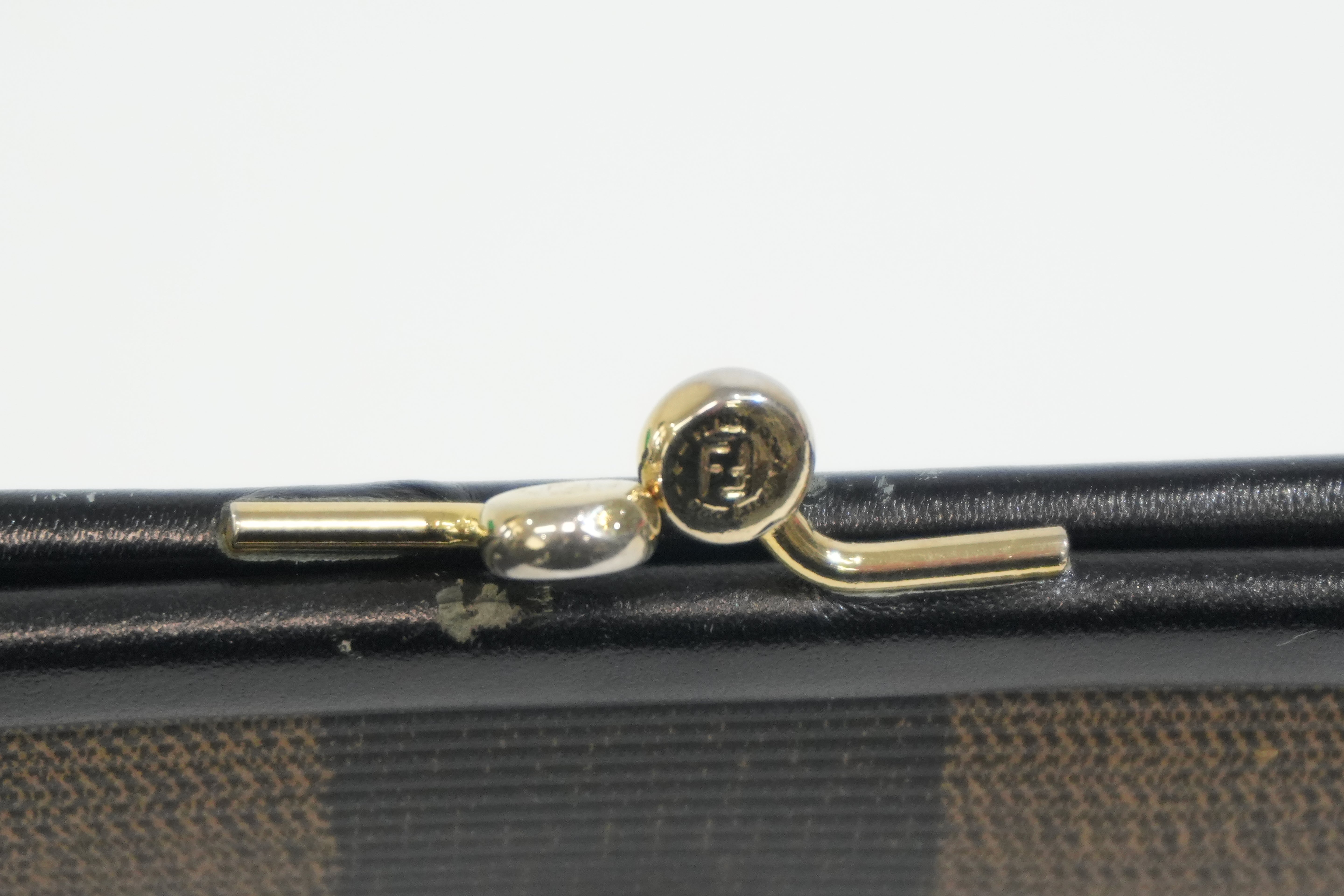Pre-owned Fendi Pequin Coin Case Brown