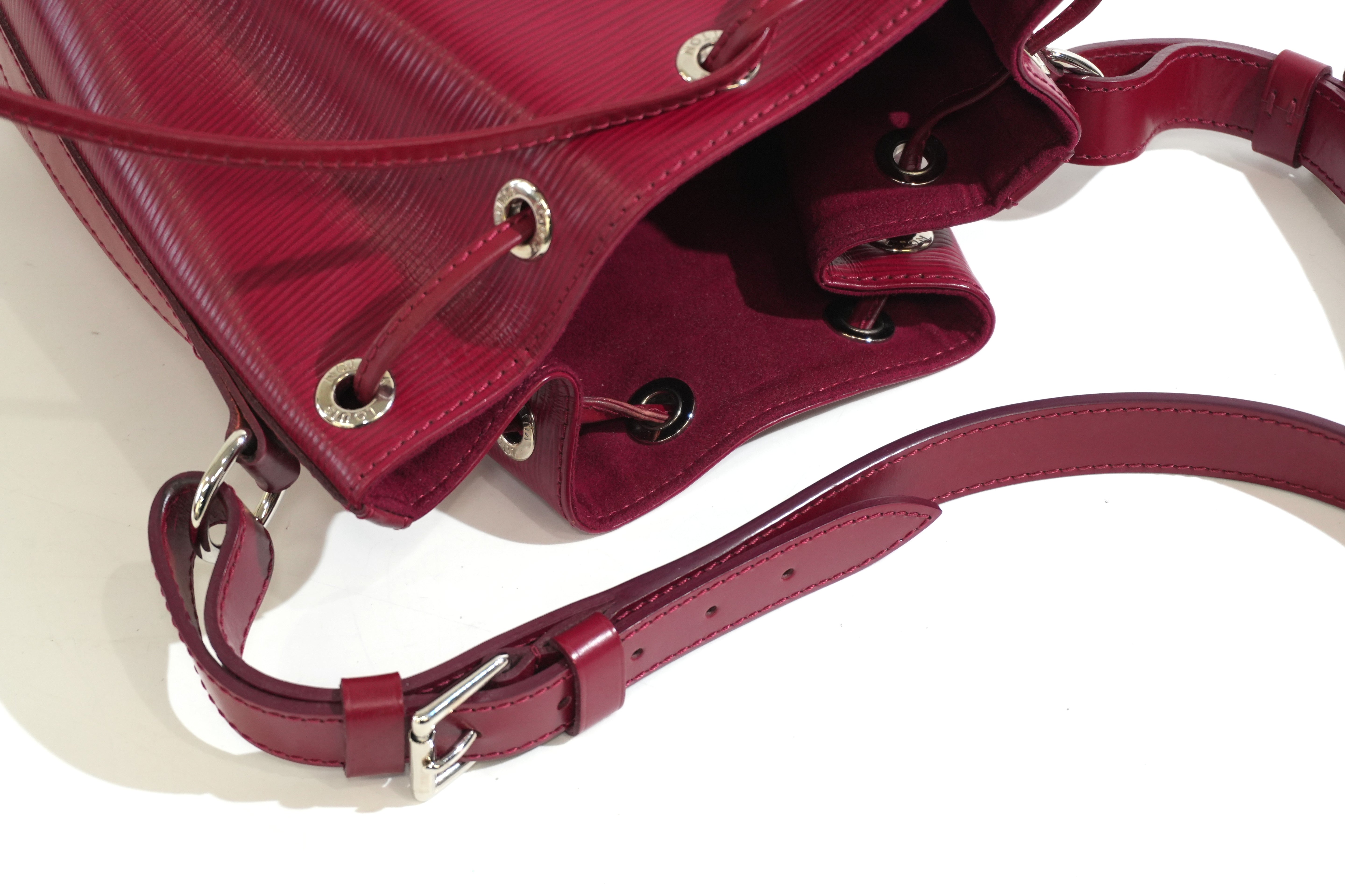 Pre-owned Louis Vuitton Noe BB Shoulder Bag Fuchsia Pink