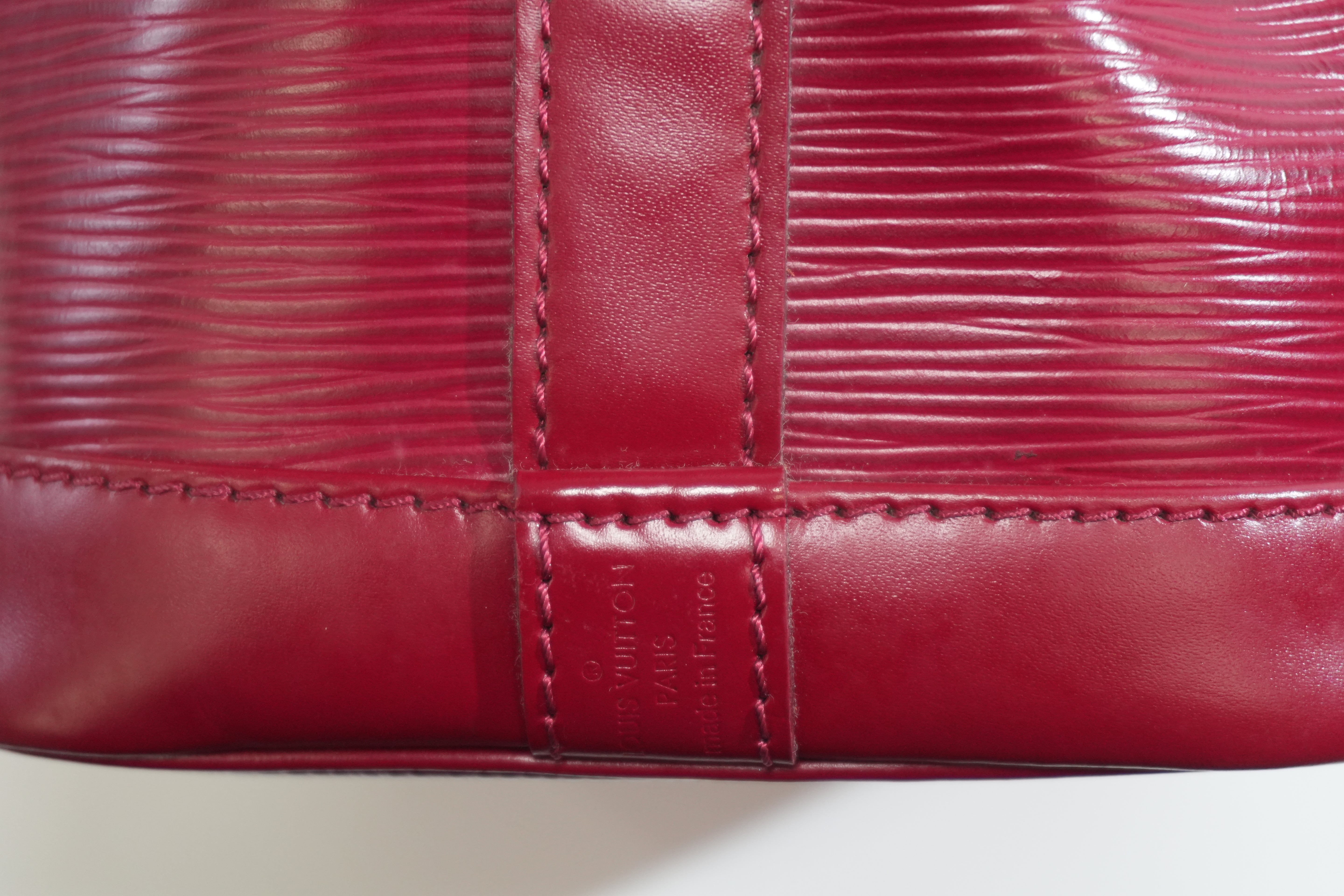 Pre-owned Louis Vuitton Noe BB Shoulder Bag Fuchsia Pink