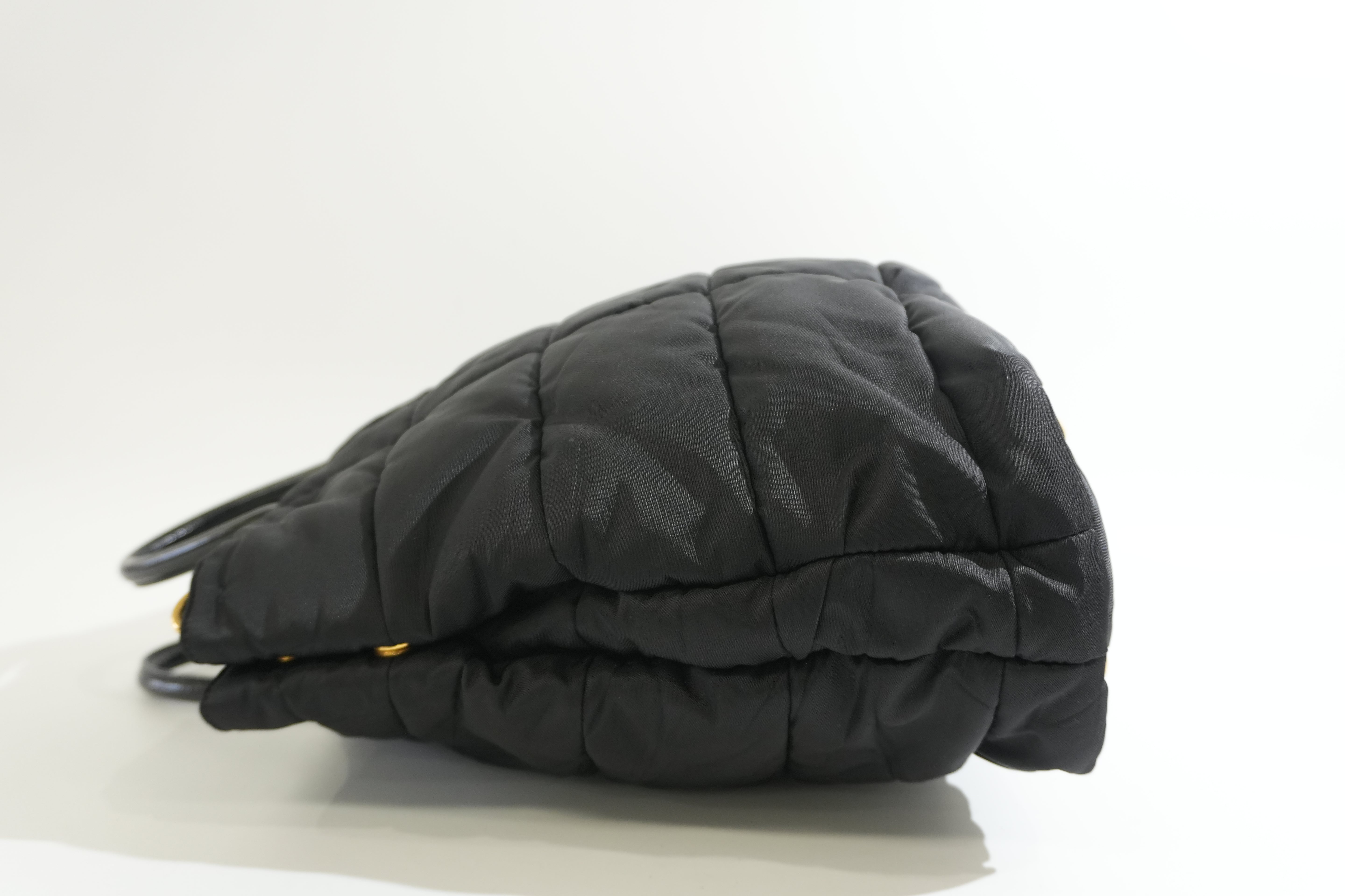 Pre-owned Prada Quilted Handbag Black