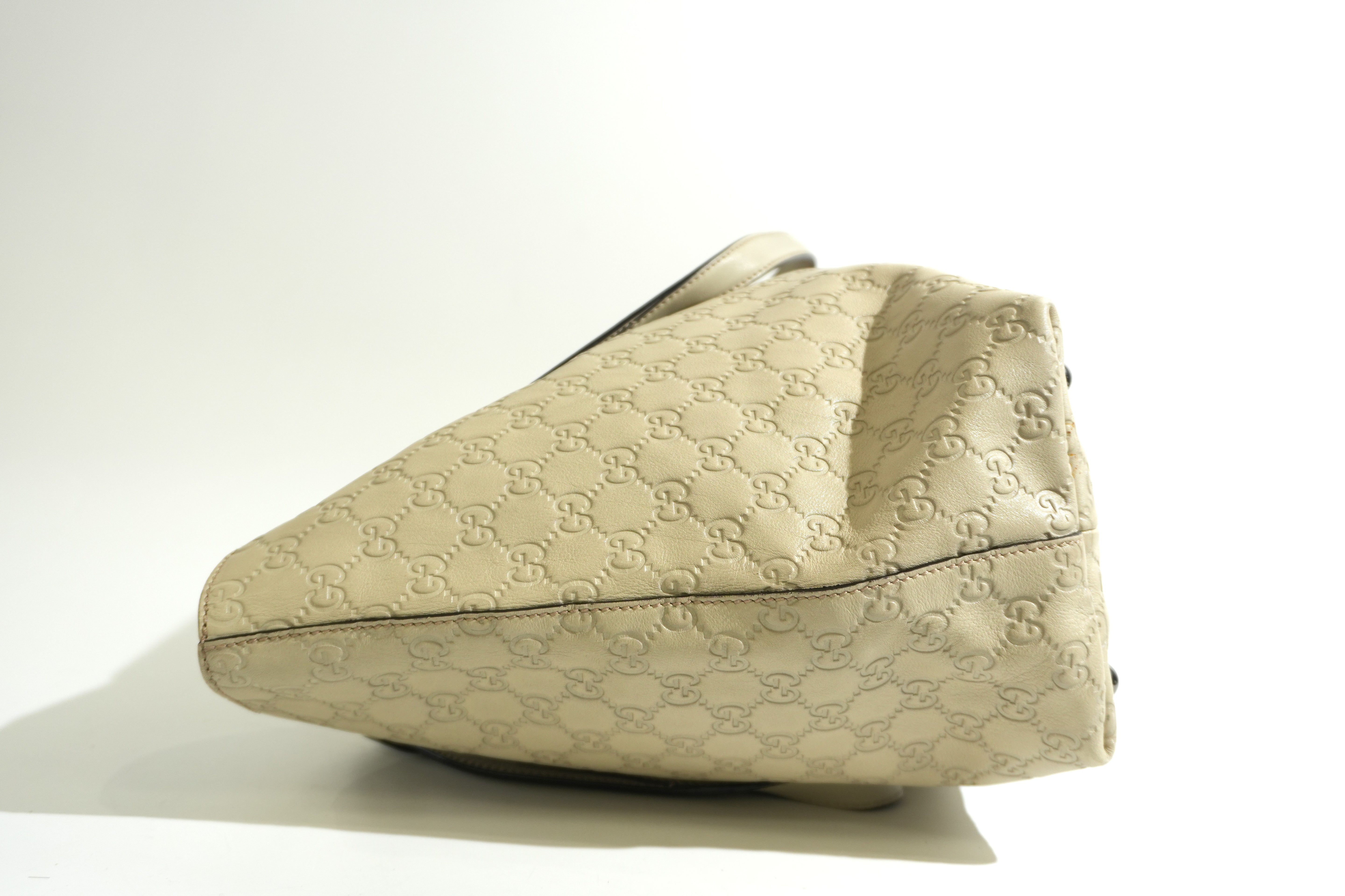 Pre-owned Gucci Guccisima Icon Bit Tote Bag Ivory