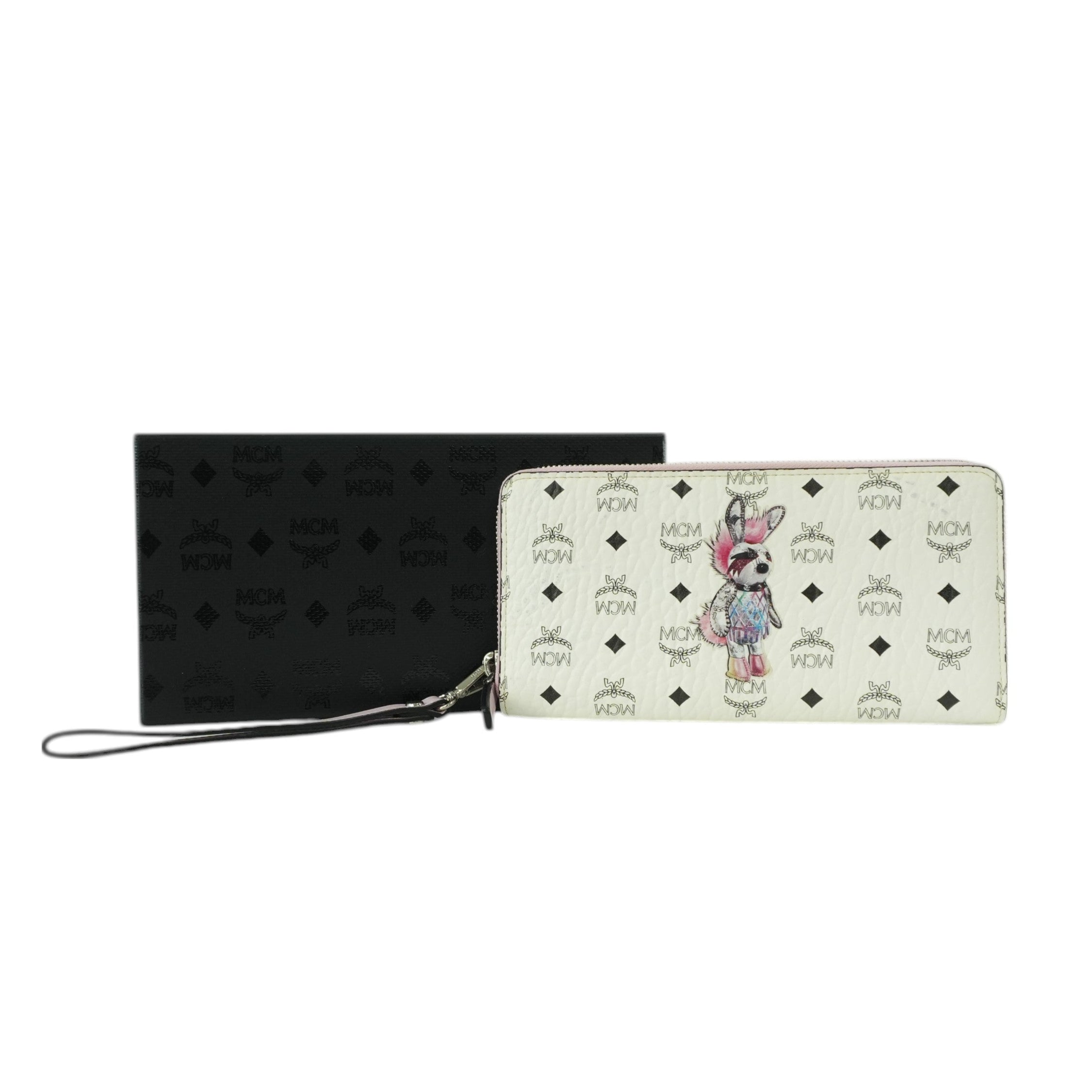 Pre-owned MCM Zippy Long Wallet White