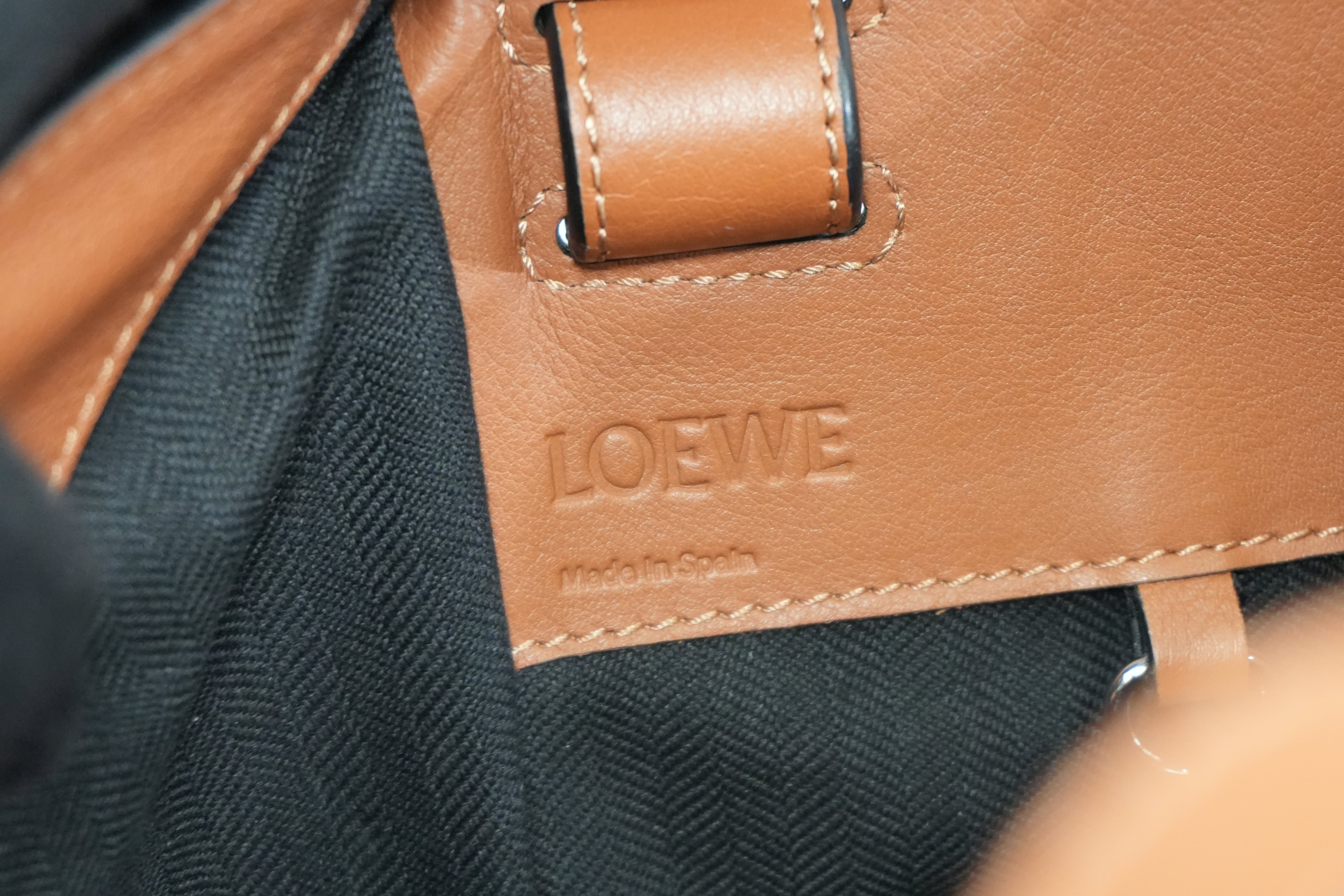 Pre-owned Loewe Big Hammock Shoulder Bag Brown