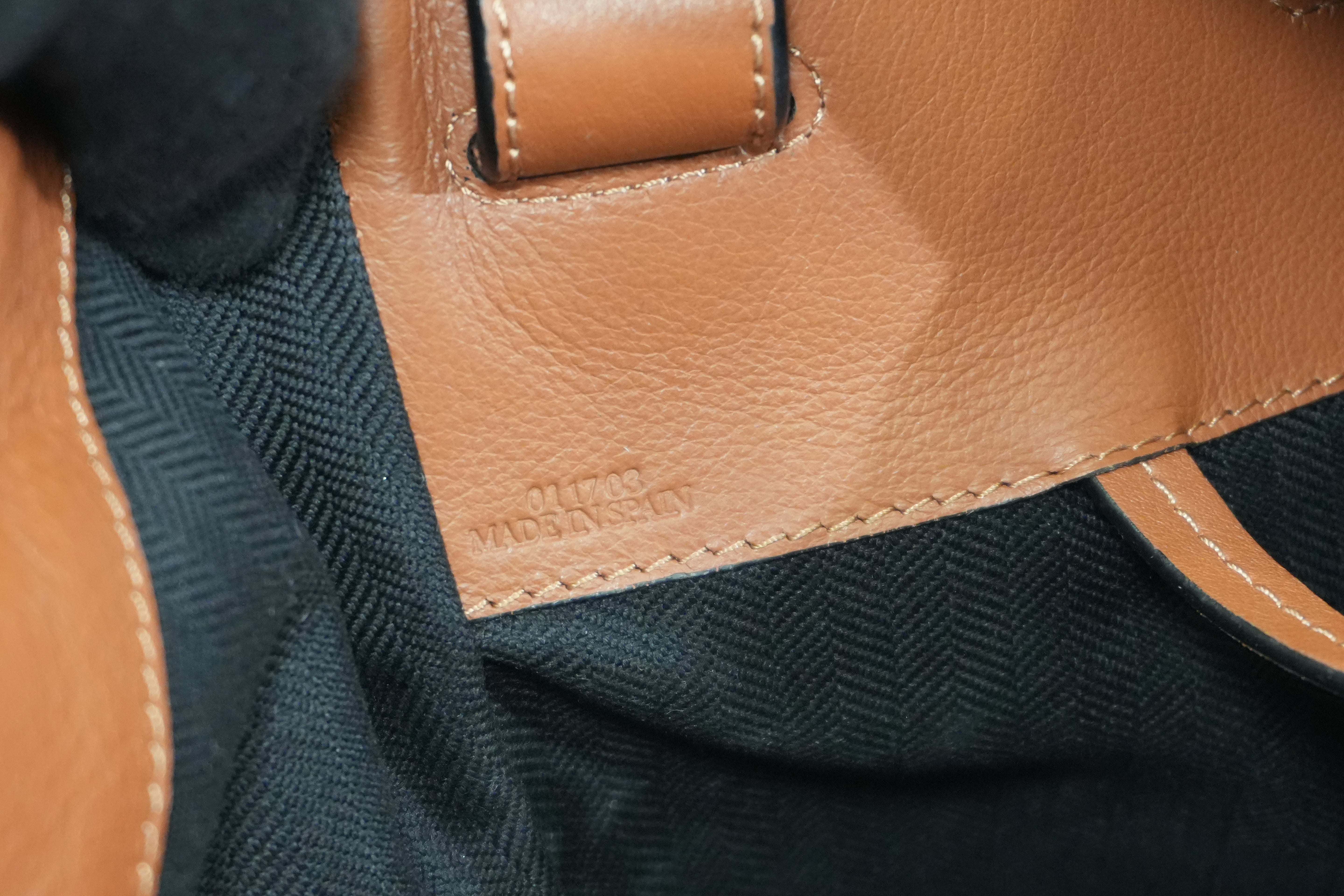 Pre-owned Loewe Big Hammock Shoulder Bag Brown