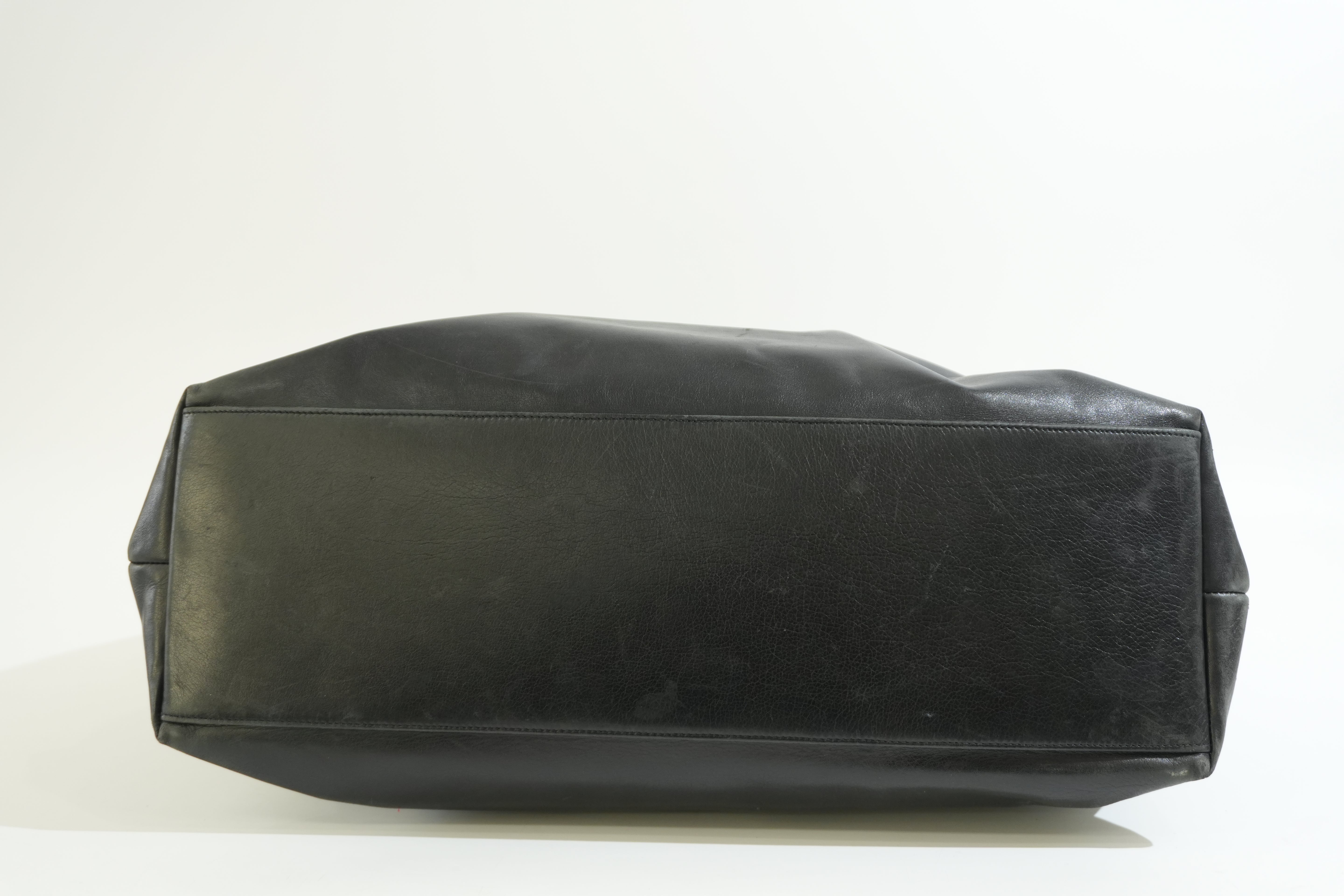 Pre-owned Chanel Lambskin Leather Huge Chain Tote Bag Black