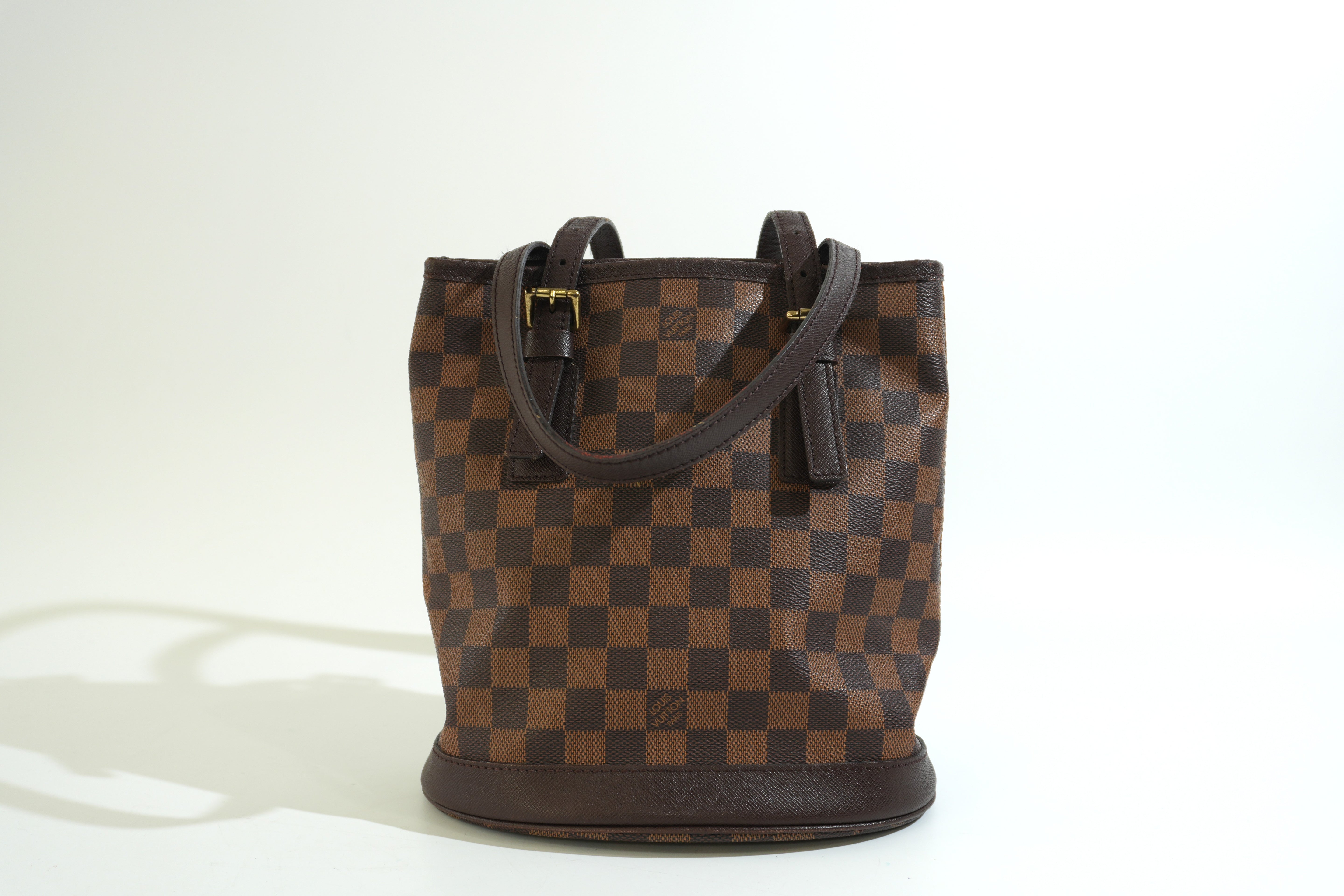 Pre-owned Louis Vuitton Damier Ebene Marais Bucket Shoulder Bag