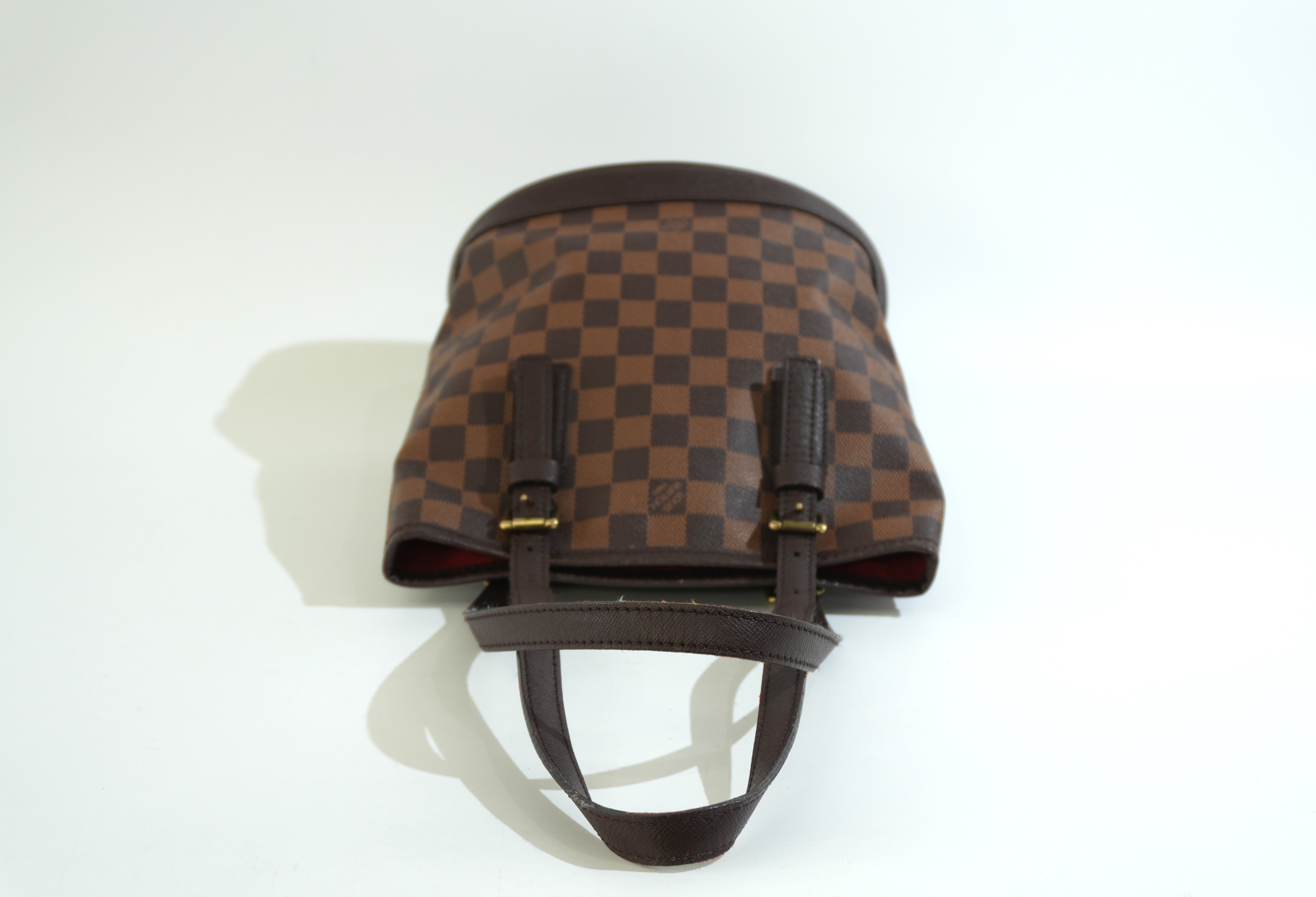 Pre-owned Louis Vuitton Damier Ebene Marais Bucket Shoulder Bag