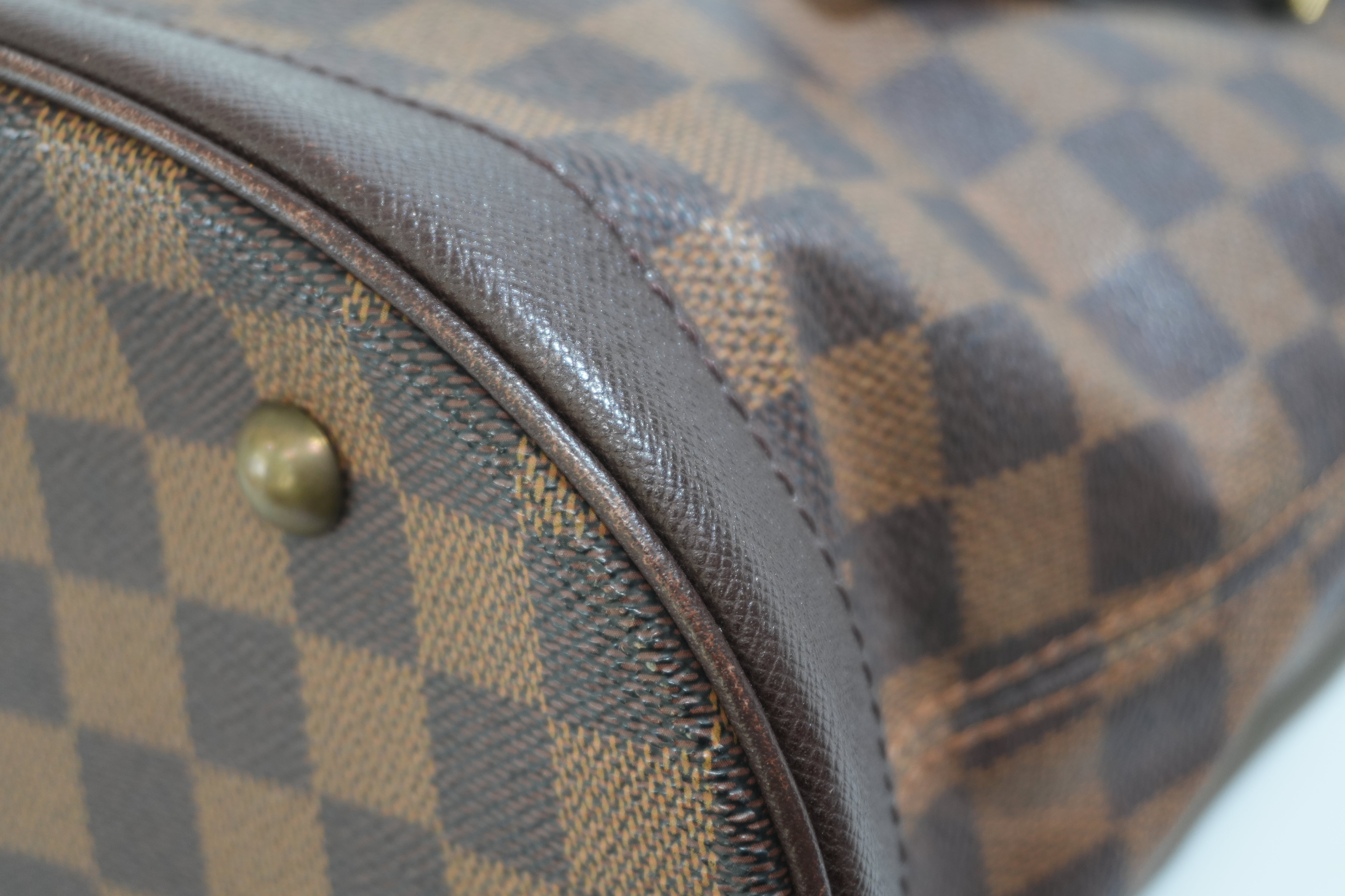Pre-owned Louis Vuitton Damier Ebene Marais Bucket Shoulder Bag