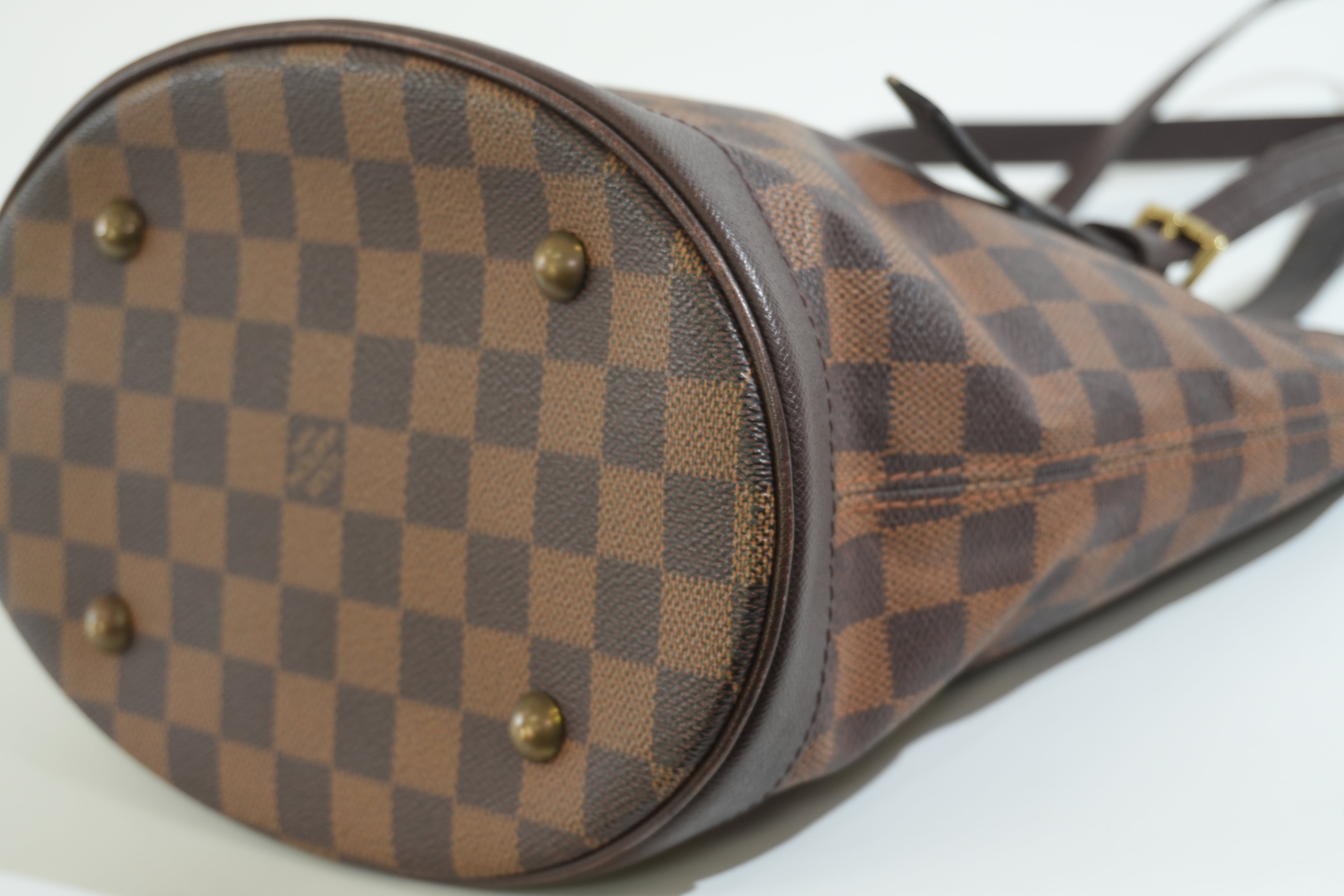 Pre-owned Louis Vuitton Damier Ebene Marais Bucket Shoulder Bag